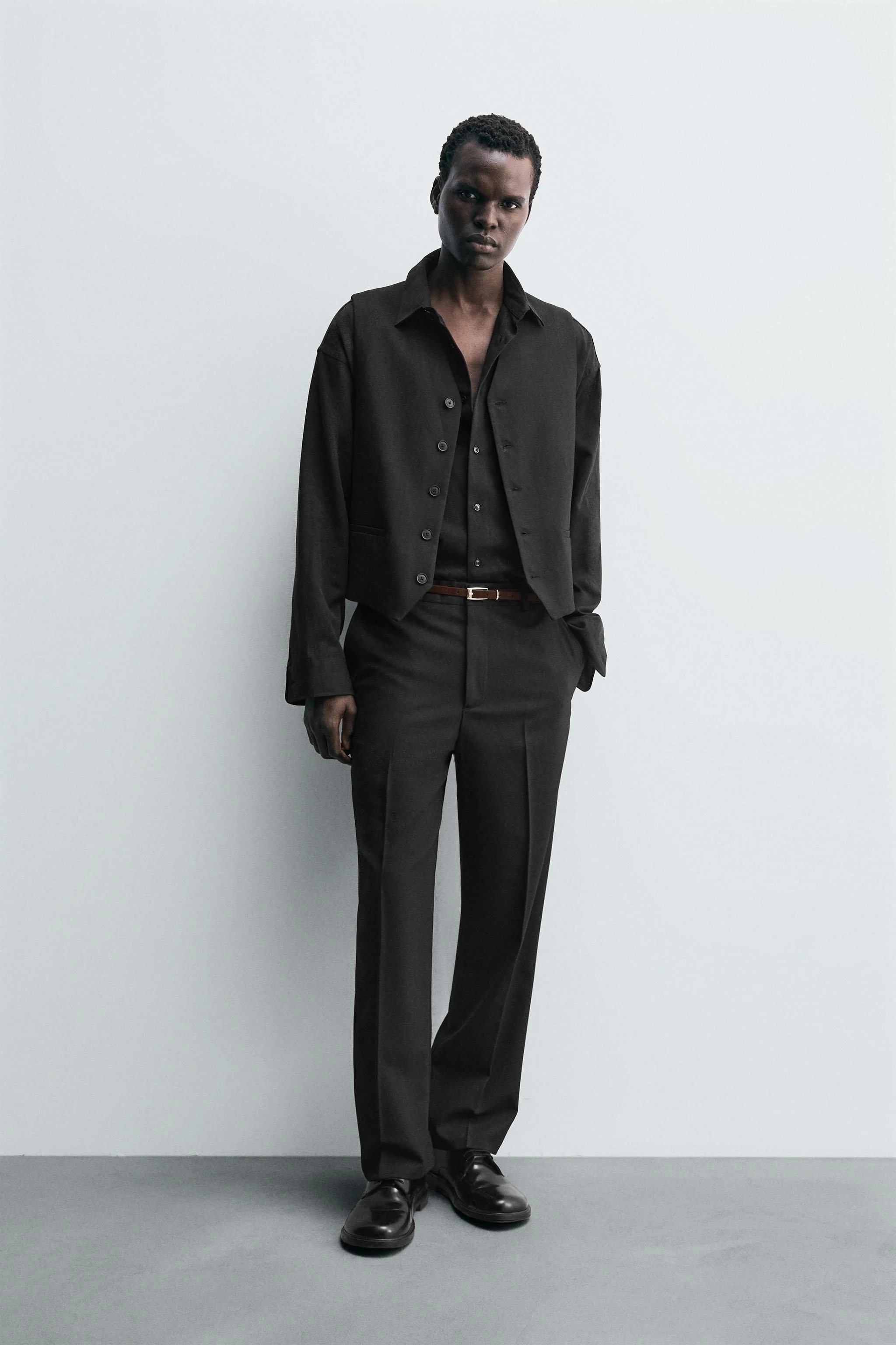 شلوار پارچه ای راسته با بافت خاص