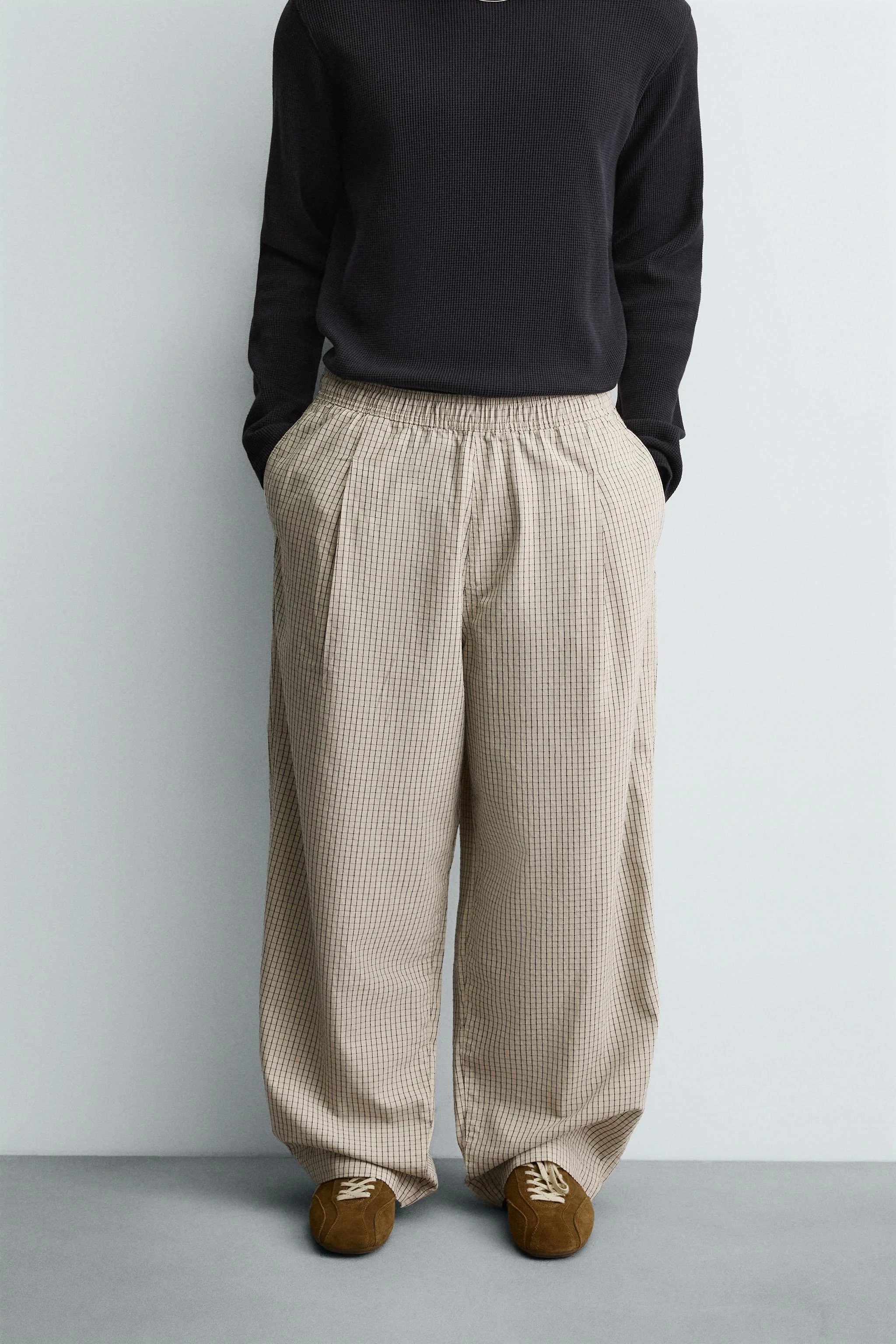 شلوار پلیسه دار مدل بالونی