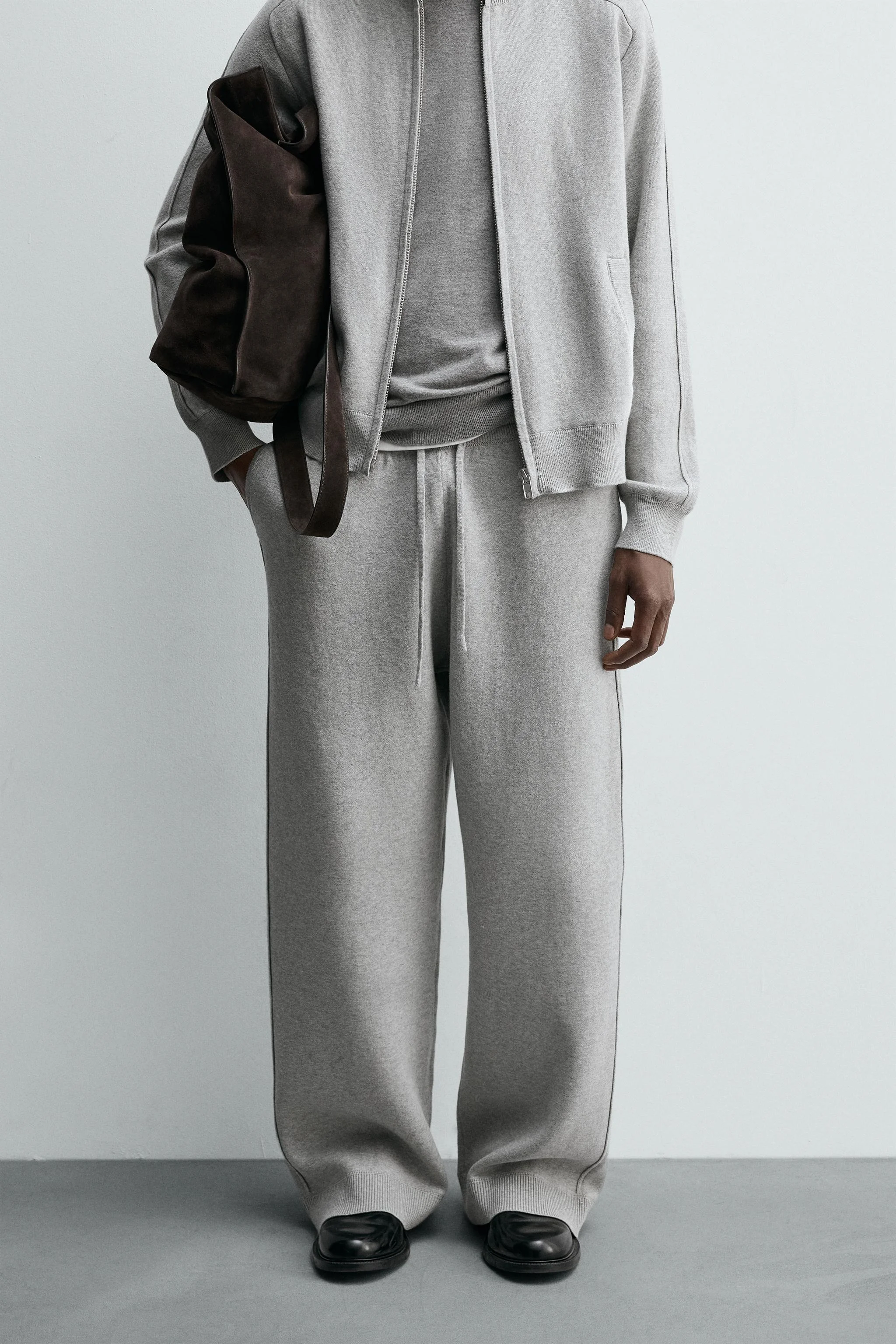 شلوار با پاچه گشاد بافتنی