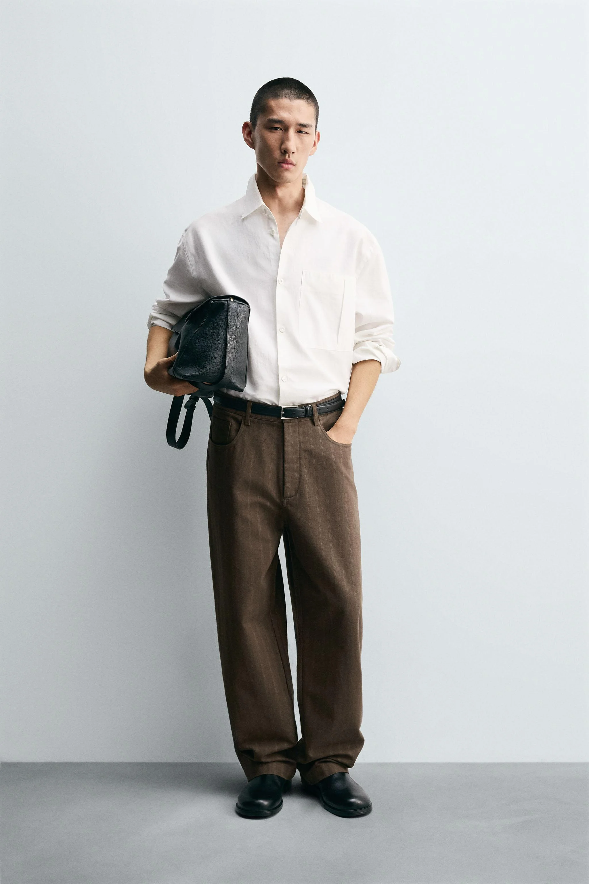 شلوار فیت بادکنکی بافت ژاکارد راه راه