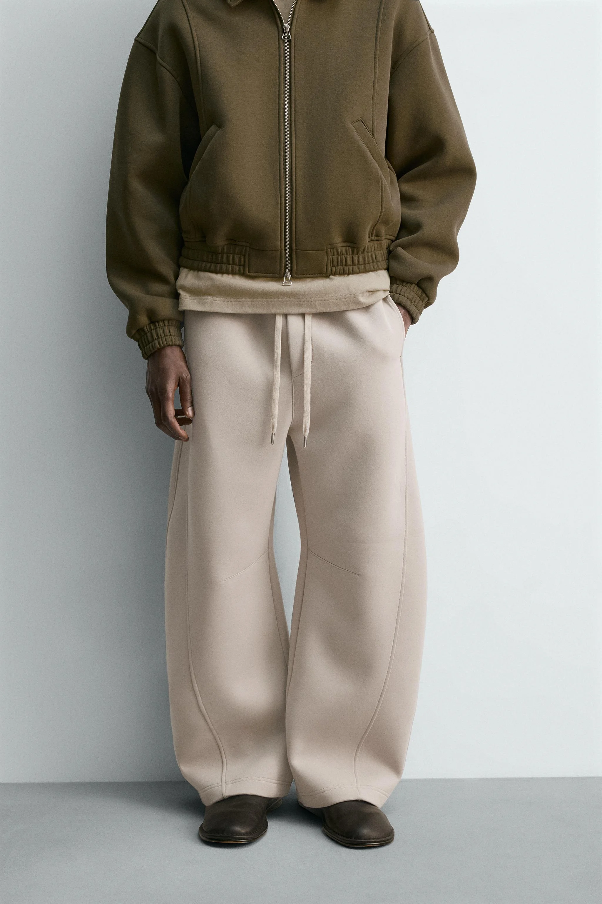 شلوار مدل بالونی با افکت نئوپرن