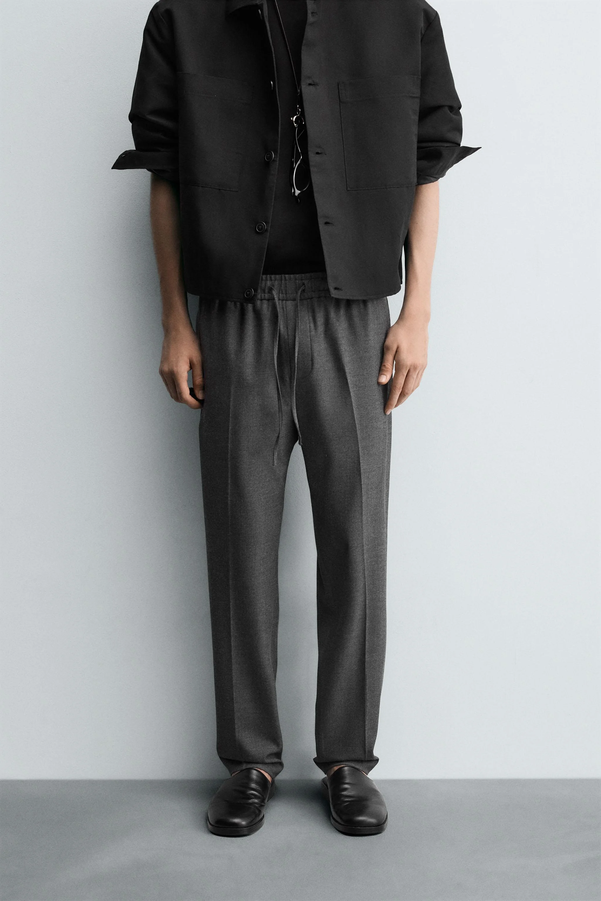 شلوار جاگر با کمر کشی و تن خور راحت