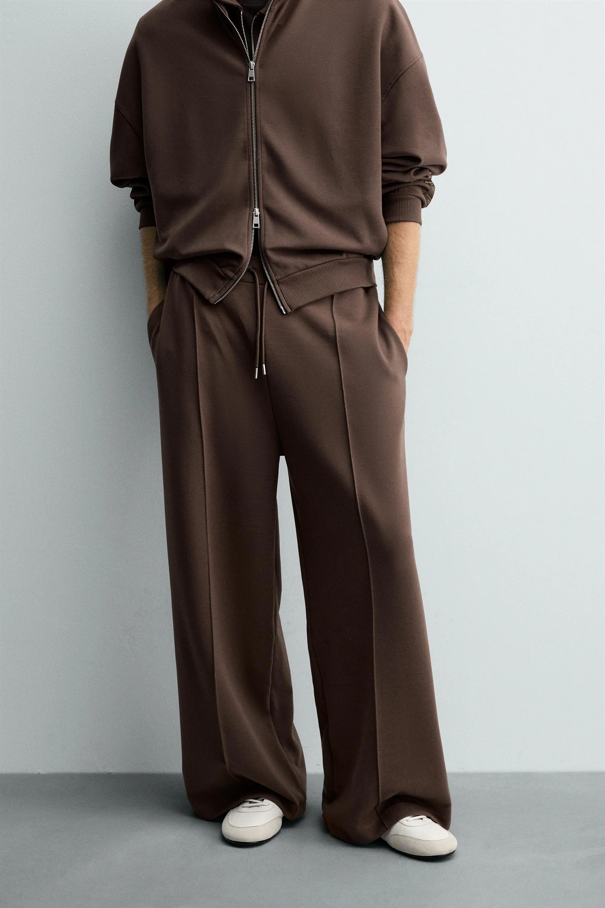 شلوار پاچه گشاد با افکت نئوپرن و لیبل