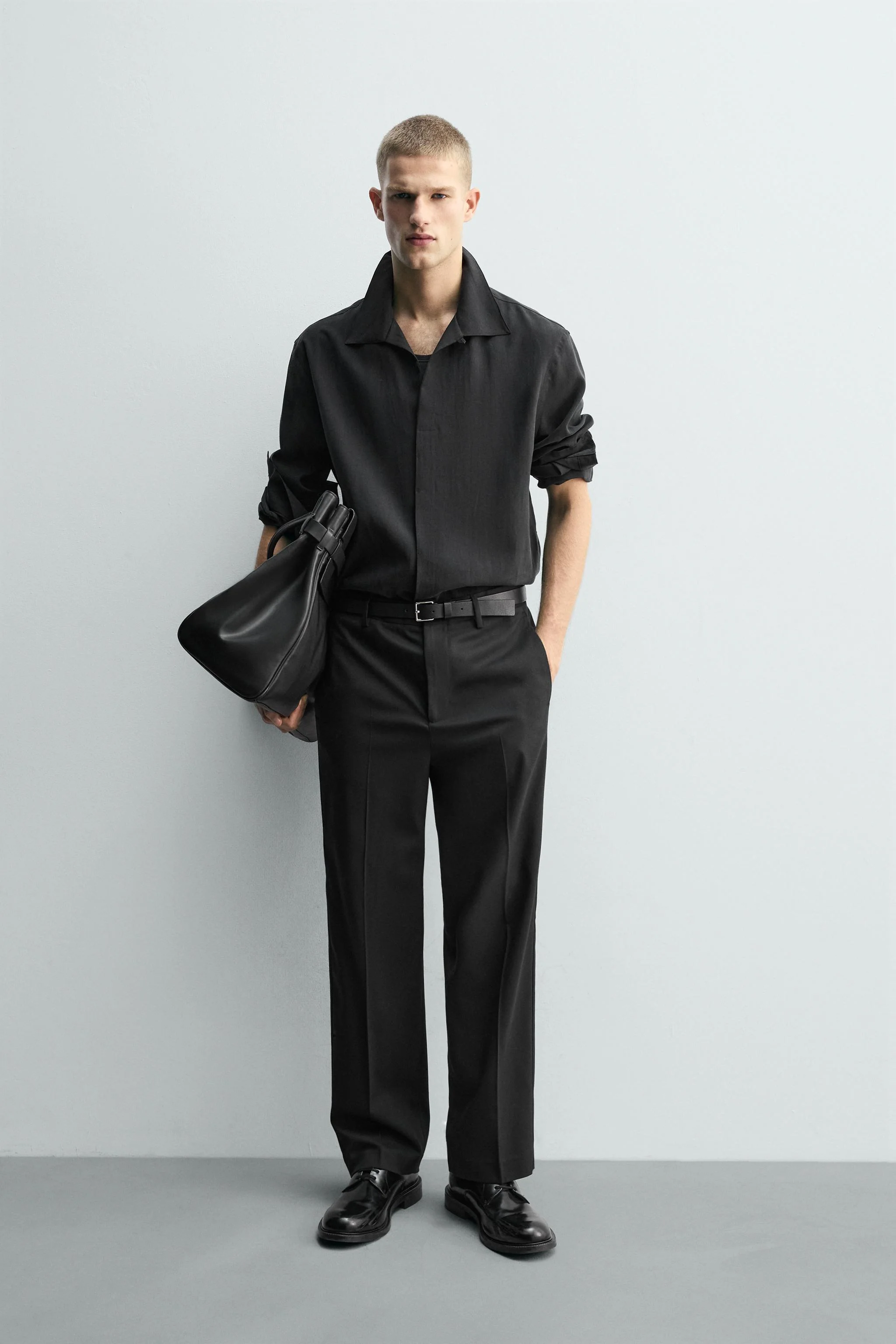 شلوار با نوار کناری