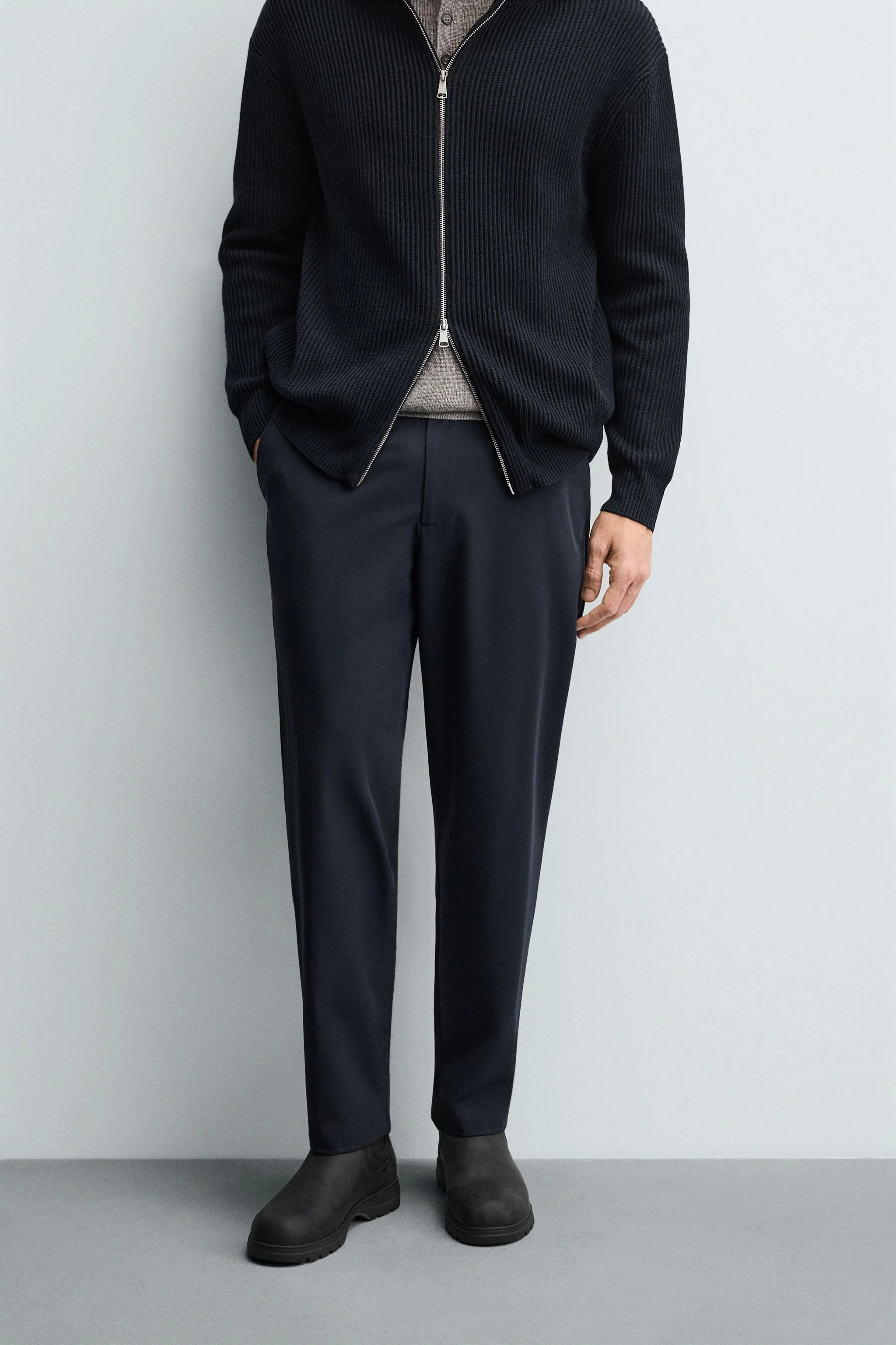 شلوار راسته با بافت راحت