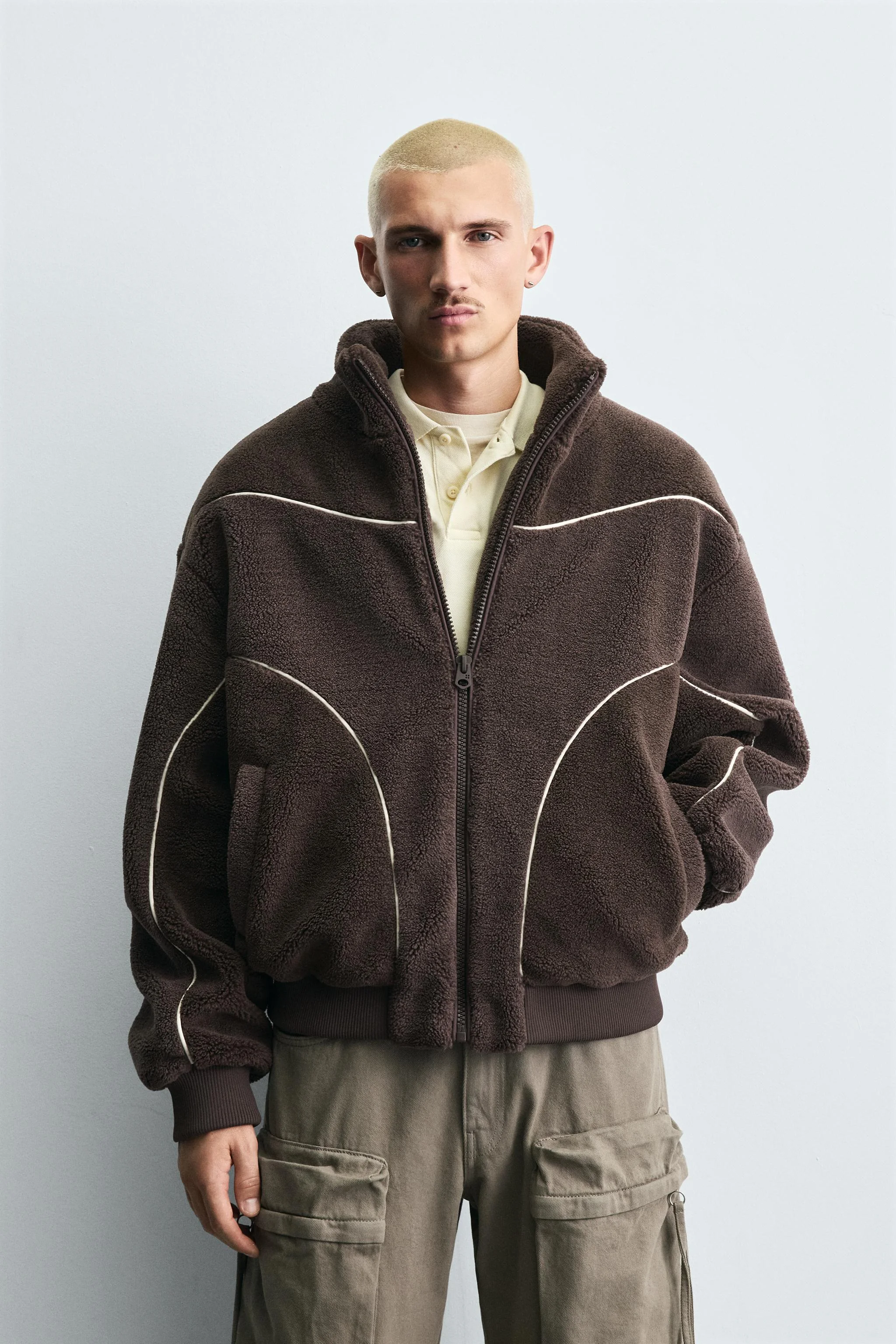 ژاکت تضاد رنگی با بافت پشم مصنوعی و تزیینات