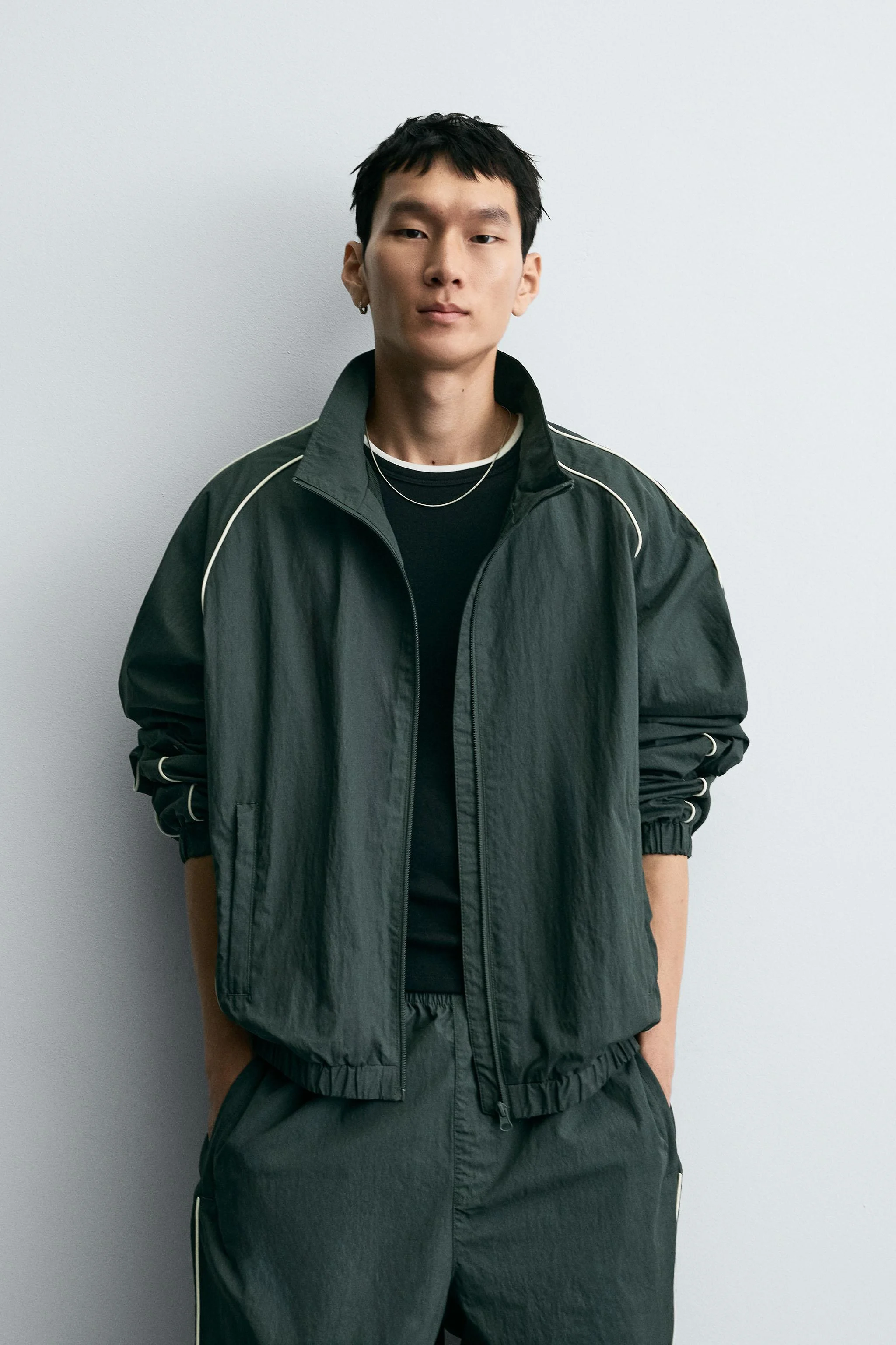 ژاکت فنی متضاد