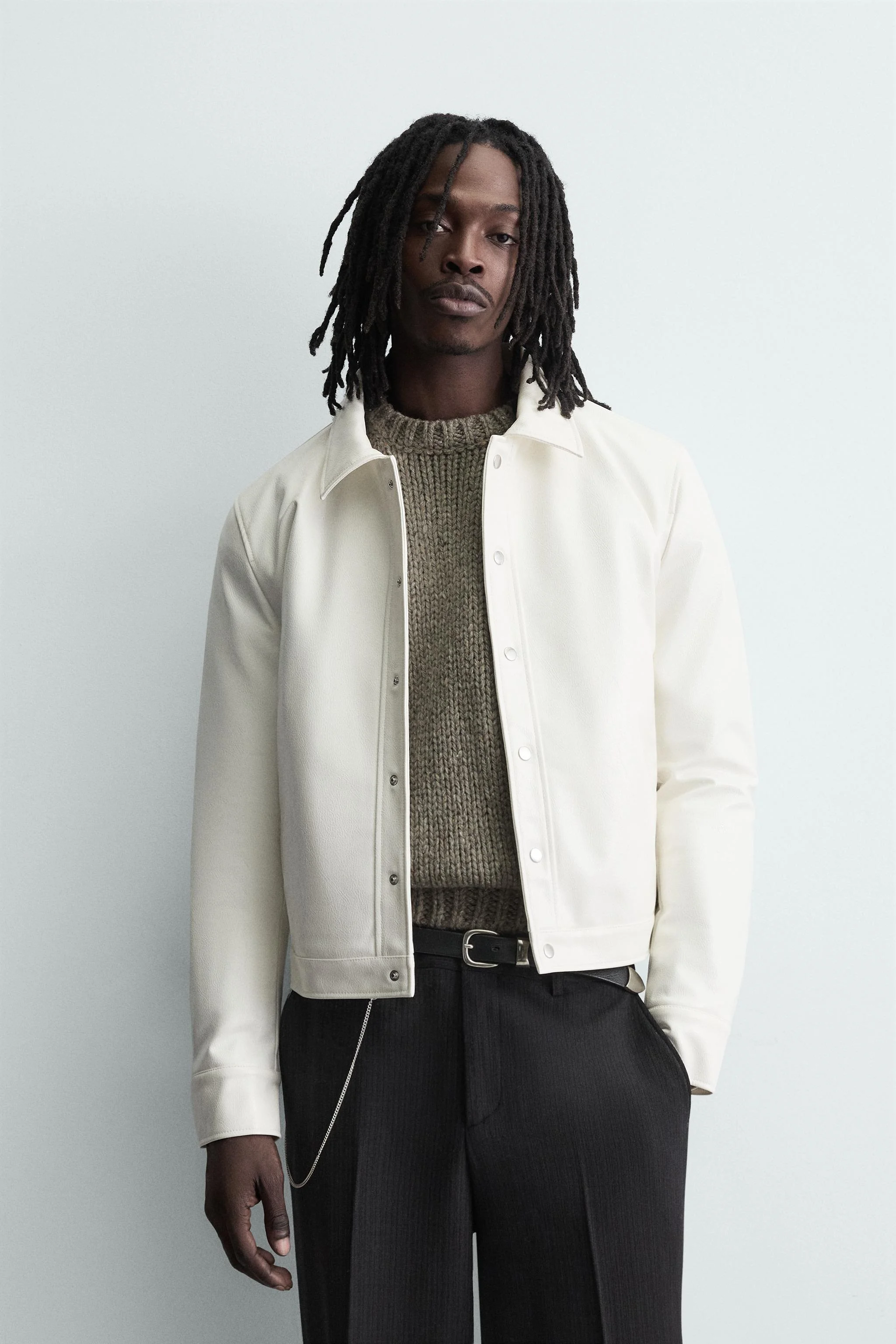 کت با ظاهر چرم براق