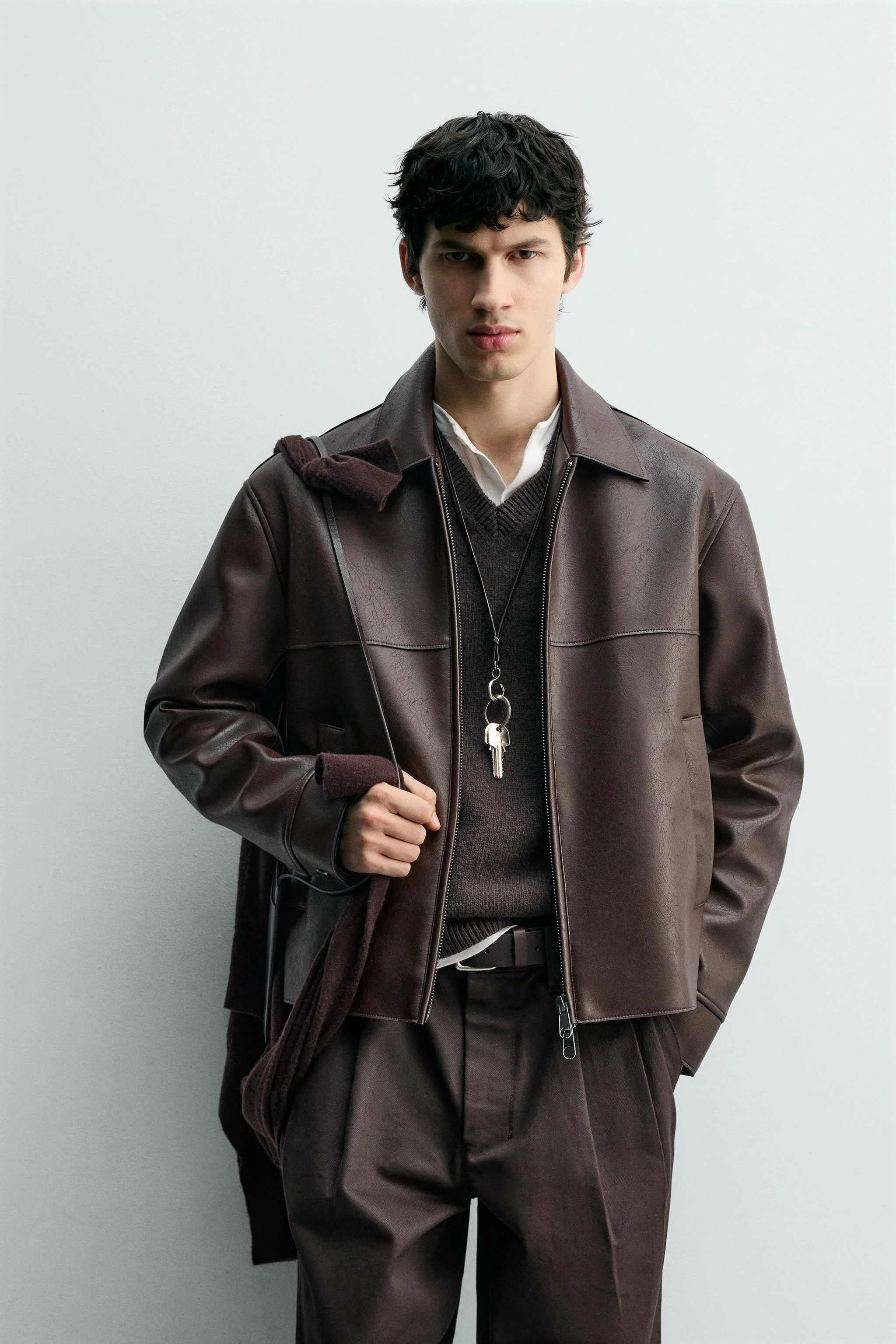 کت با طرح چرم