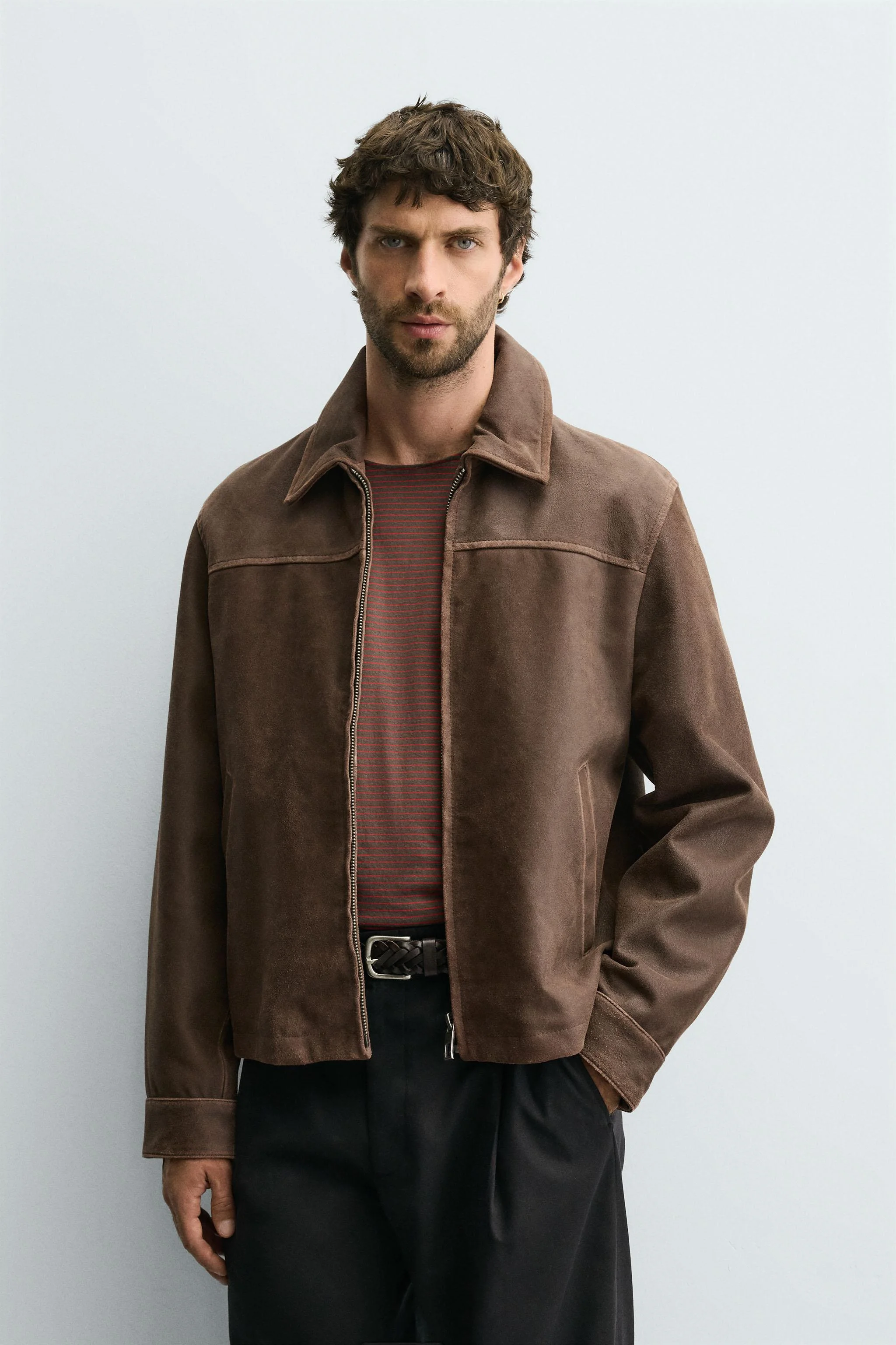 کت چرمی با برش کوتاه