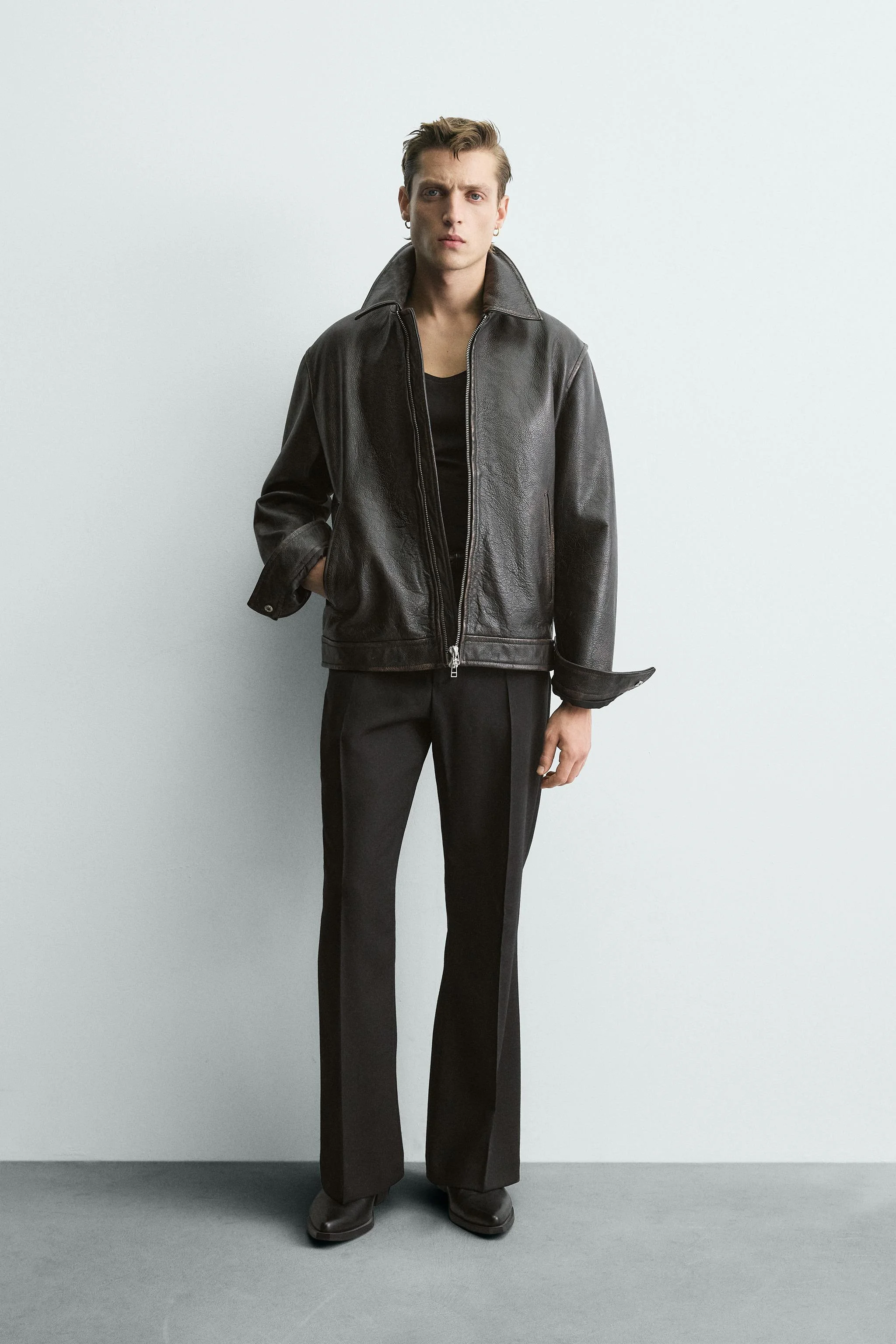 کت چرمی با افکت وینتیج، نسخه محدود کت چرمی با افکت وینتیج، نسخه محدود