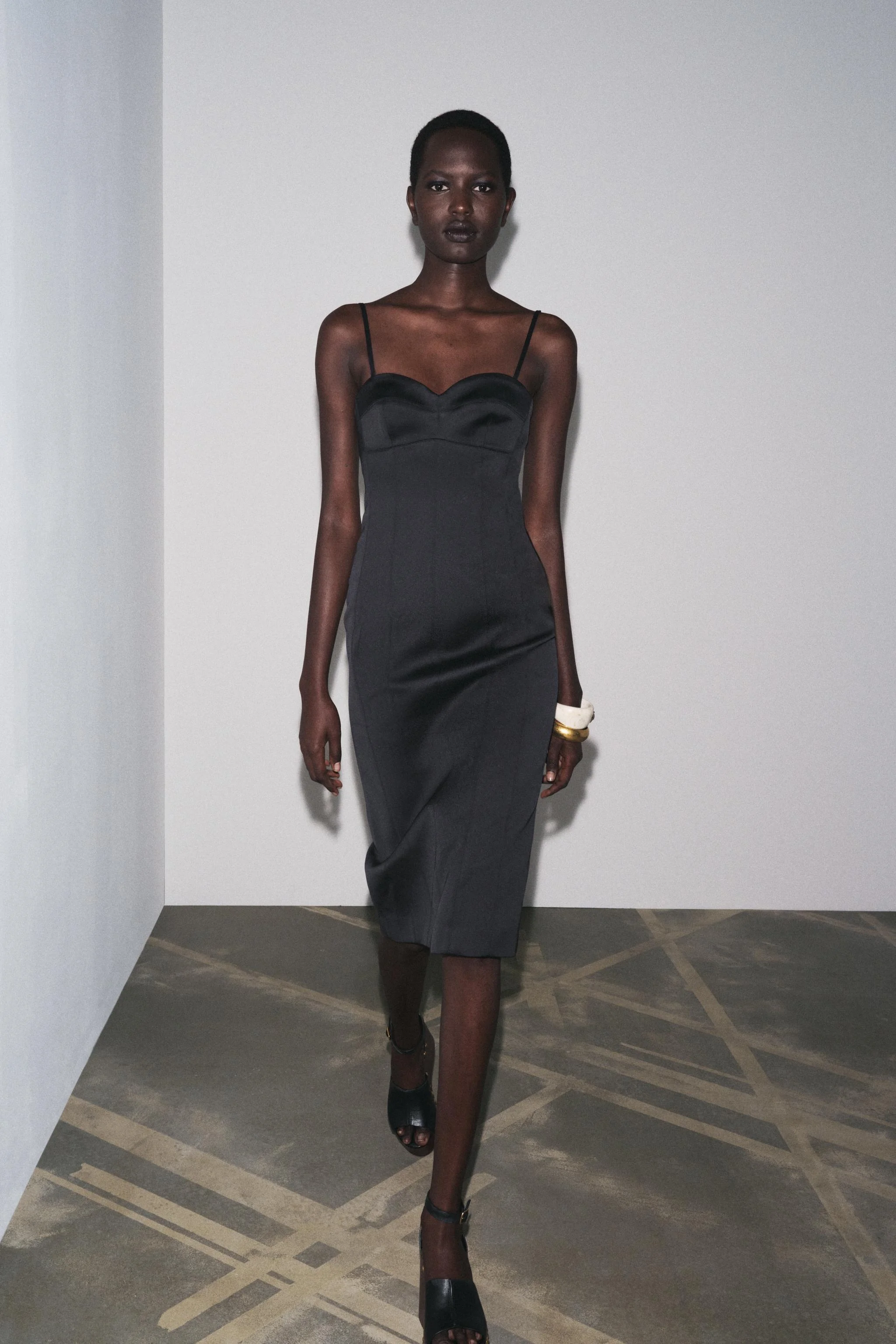 پیراهن میدی ساتن ZW COLLECTION