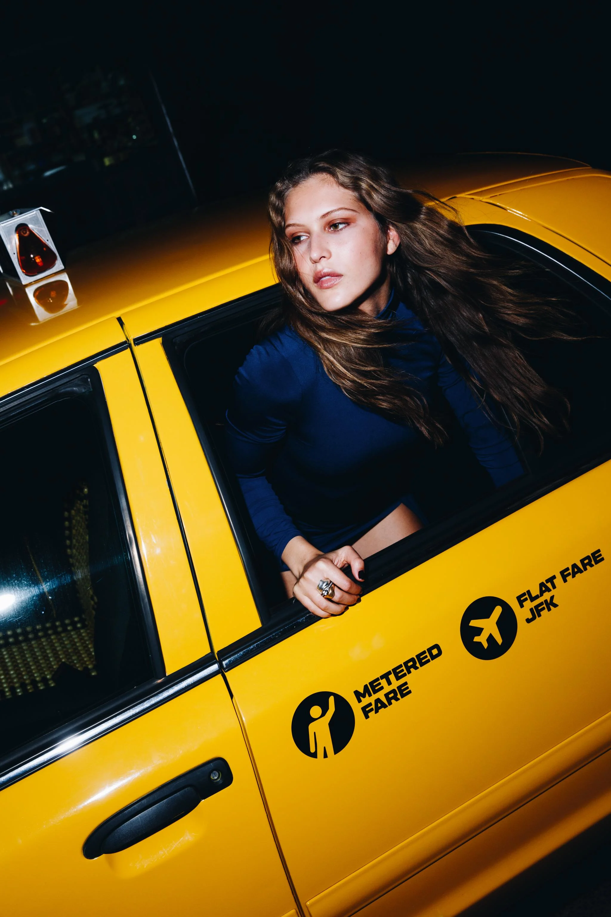 پیراهن کوتاه با کمربند تزئینی