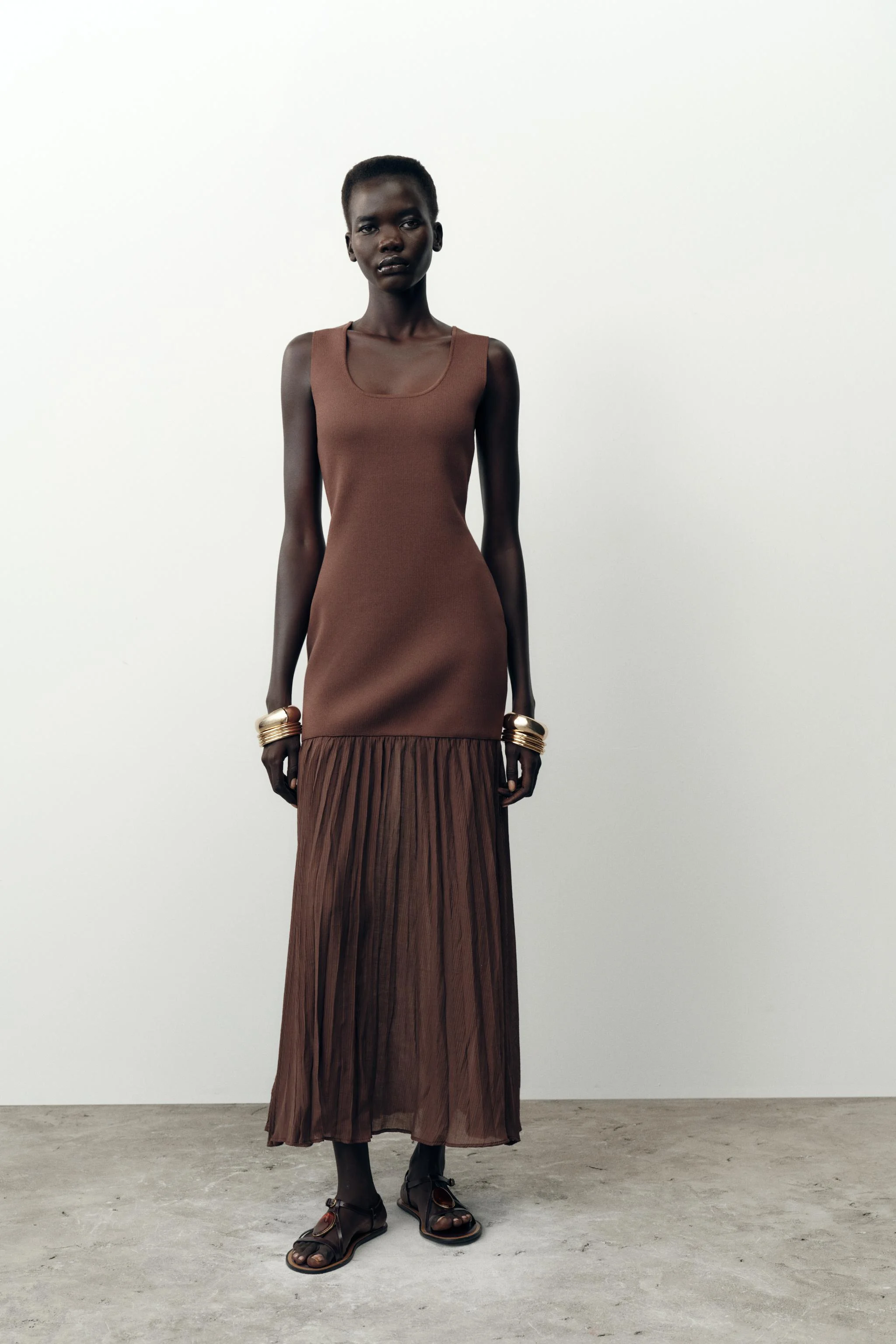 پیراهن بافتنی متضاد پیراهن بافتنی متضاد