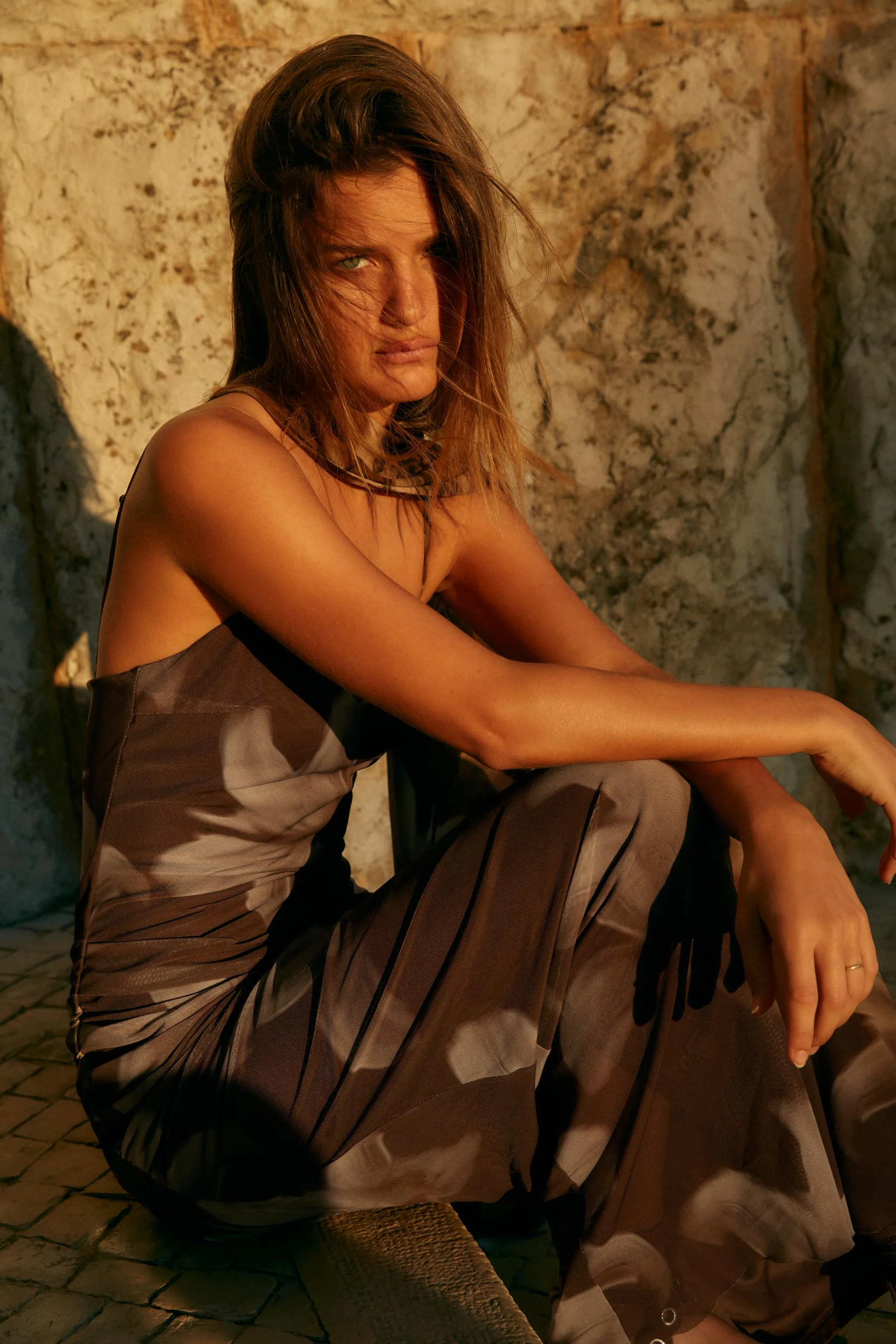 پیراهن میدی توری طرحدار با شال پیراهن میدی توری طرحدار با شال