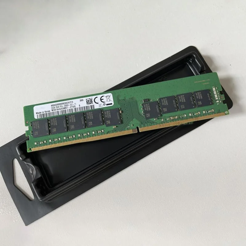 یک عدد رم سرور 32 گیگابایتی DDR4 2RX8 PC4-2666V Pure ECC UDIMM برای سرورهای سامسونگ، تست شده