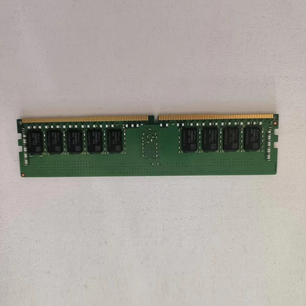 یک عدد رم سرور SKhynix مدل HMA82GR7CJR4N-VK با ظرفیت 16 گیگابایت، تک ردیفه، 2666 DDR4 REG ECC