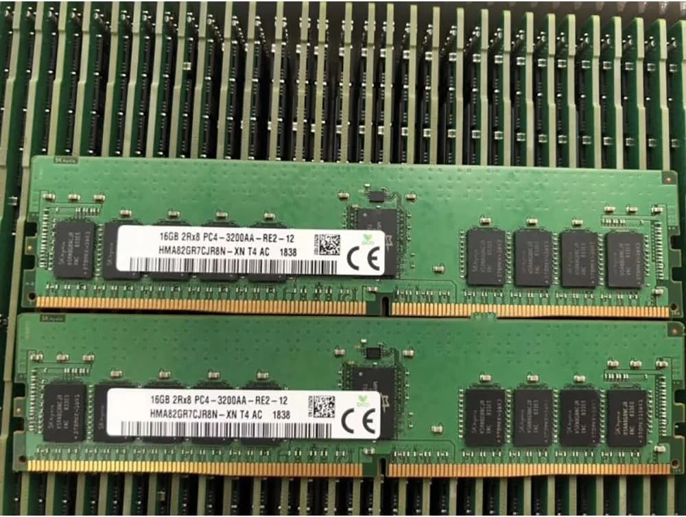 یک عدد رم سرور SKhynix مدل HMA82GR7CJR8N-XN با ظرفیت 16 گیگابایت، 2RX8 PC4-3200AA ECC REG