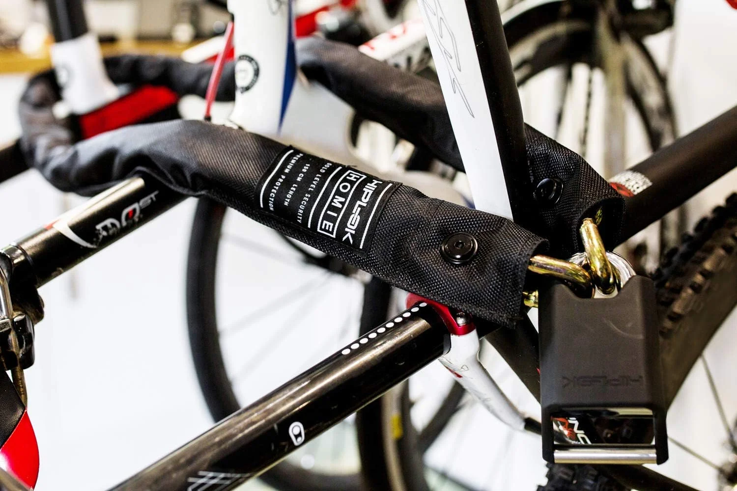 قفل زنجیری و دیواری Hiplok Homie برای دوچرخه