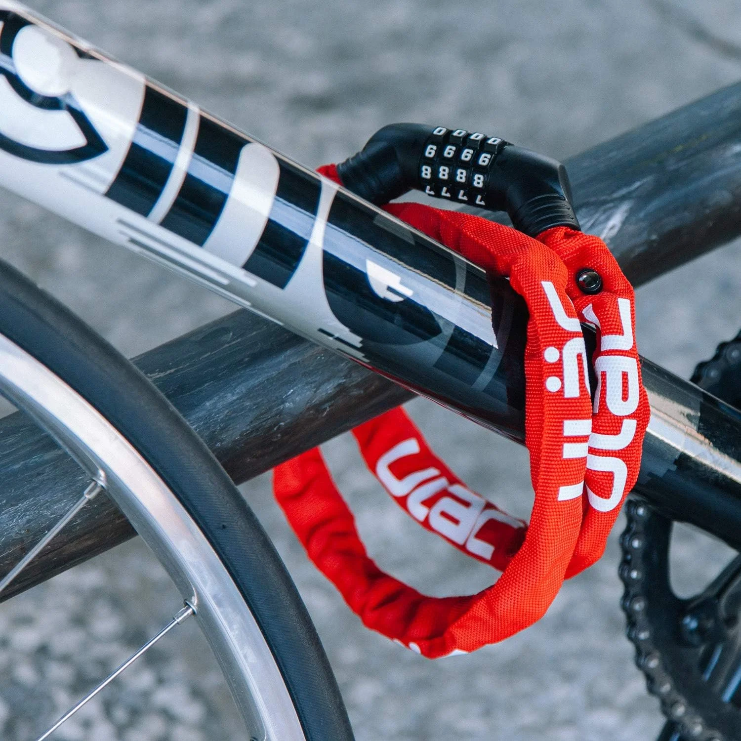 قفل زنجیری ترکیبی Ulac Street Fighter Neo، قفل ضد سرقت دوچرخه با رمز 4 رقمی قابل تنظیم، 5 میلی متر در 100 سانتی متر، قرمز