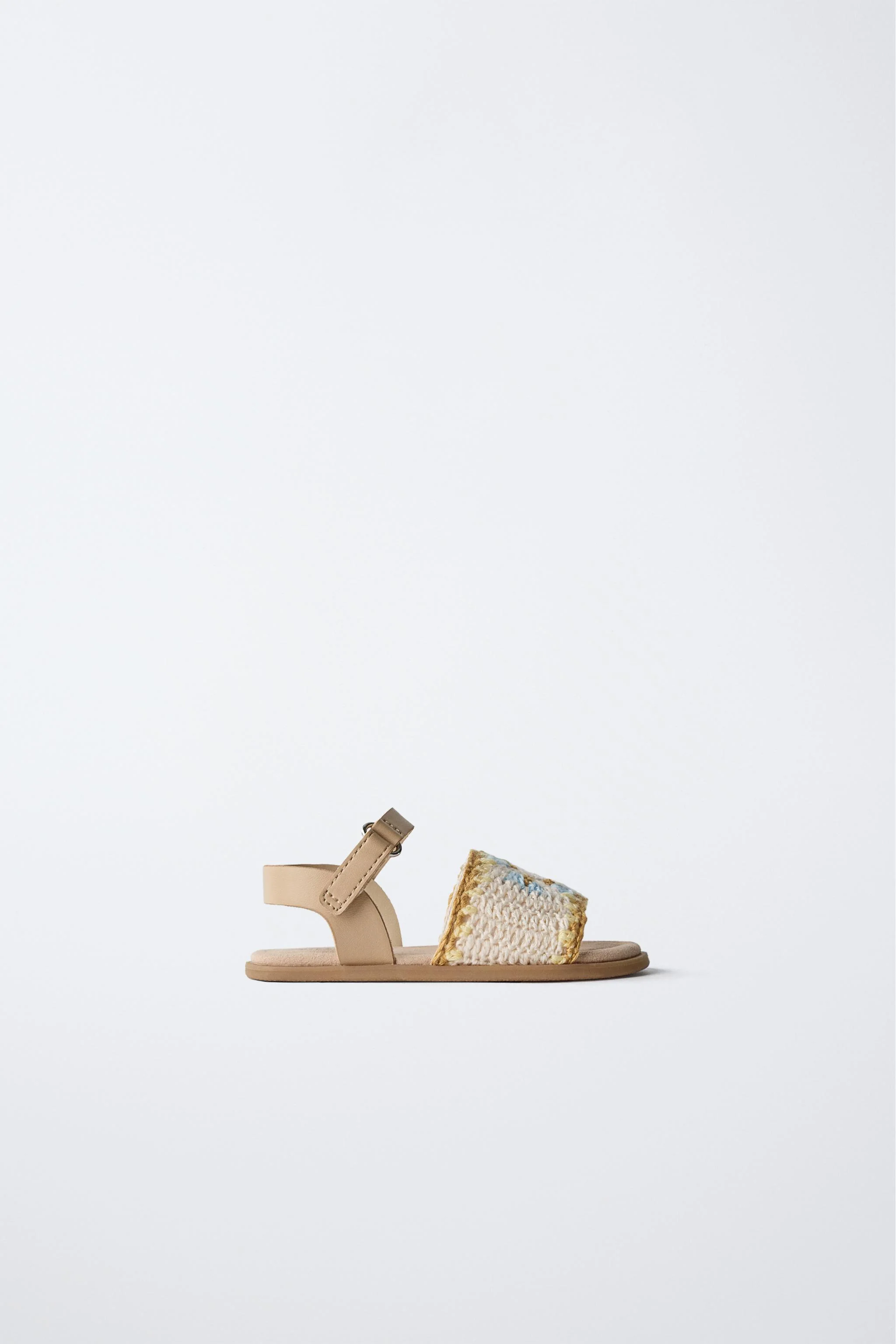 صندل های قلاب بافی پابرهنه