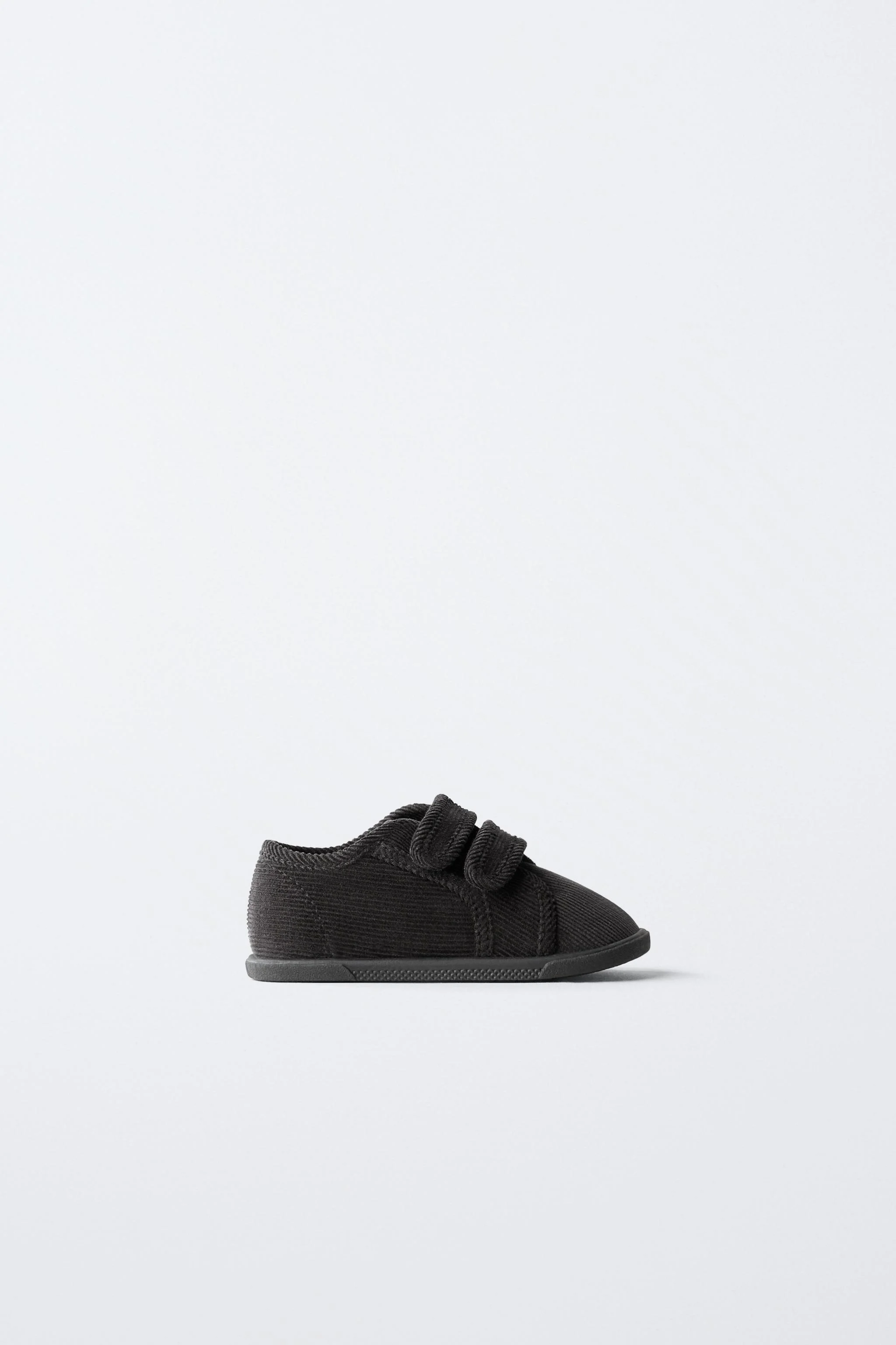 کفش های پارچه کبریتی انعطاف پذیر