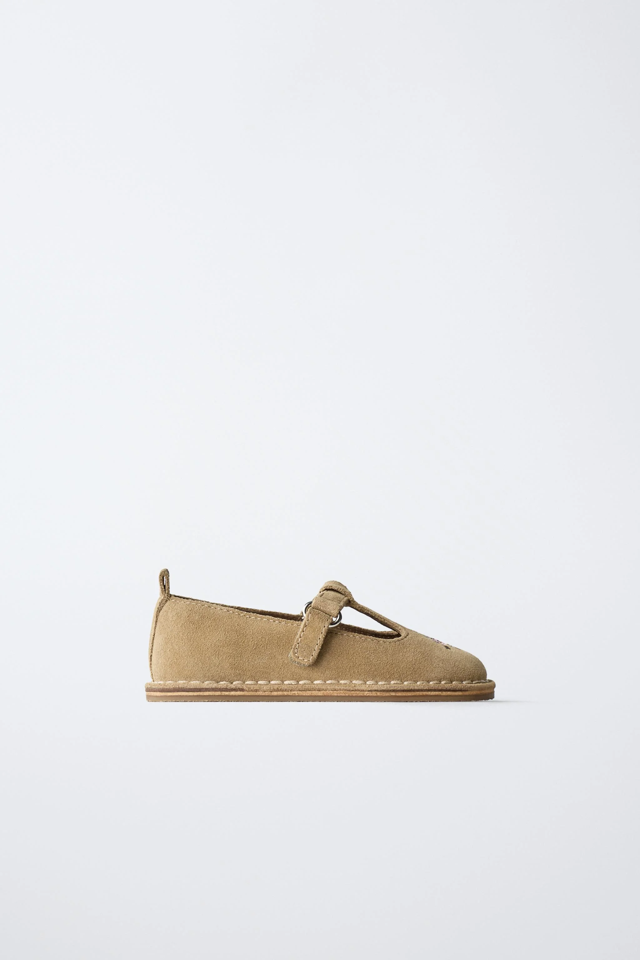 کفش باله تخت تی-بار چرمی گلدوزی شده کفش باله تخت تی-بار چرمی گلدوزی شده