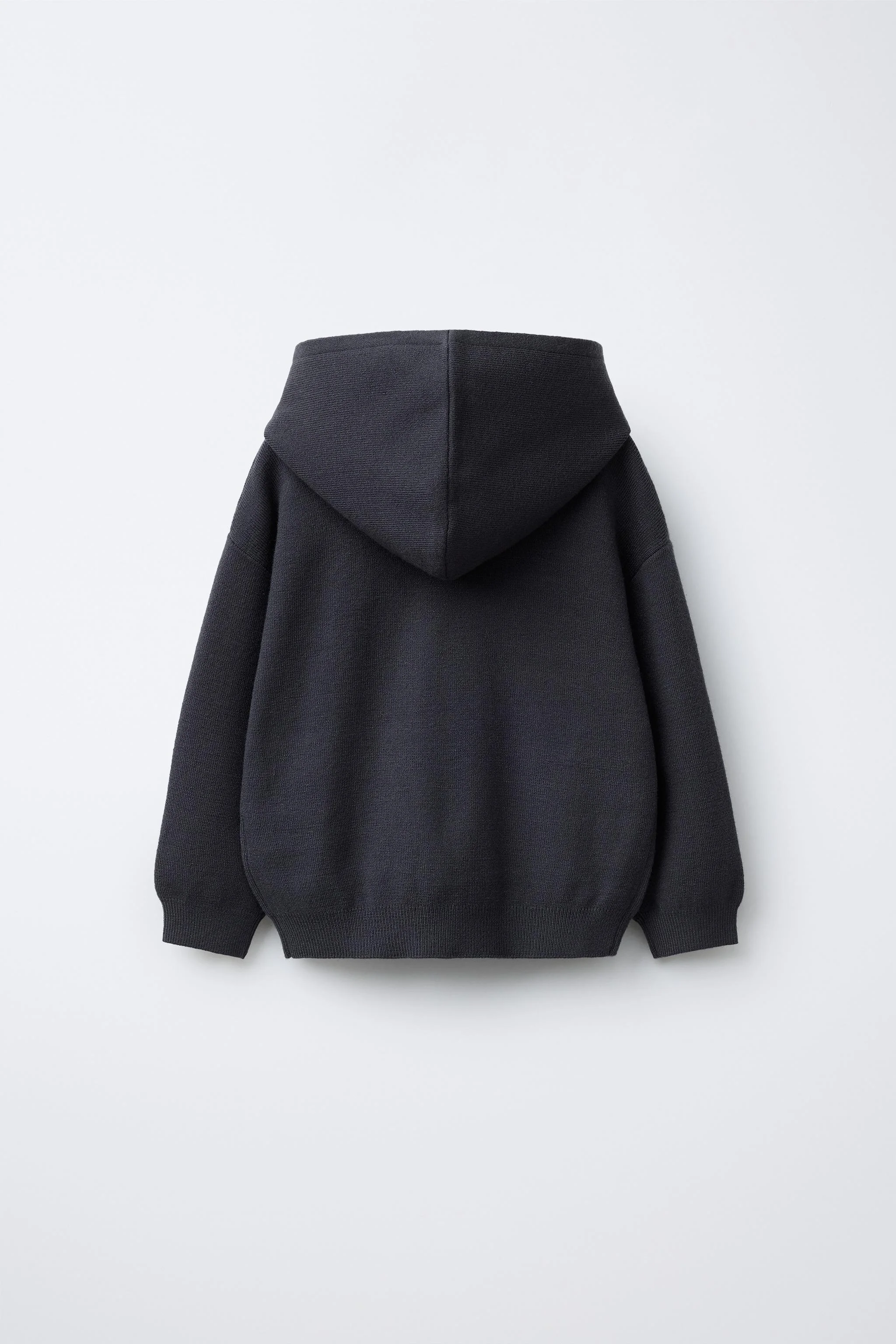 ژاکت بافتنی کلاه دار با تکه دوزی حروف ژاکت بافتنی کلاه دار با تکه دوزی حروف