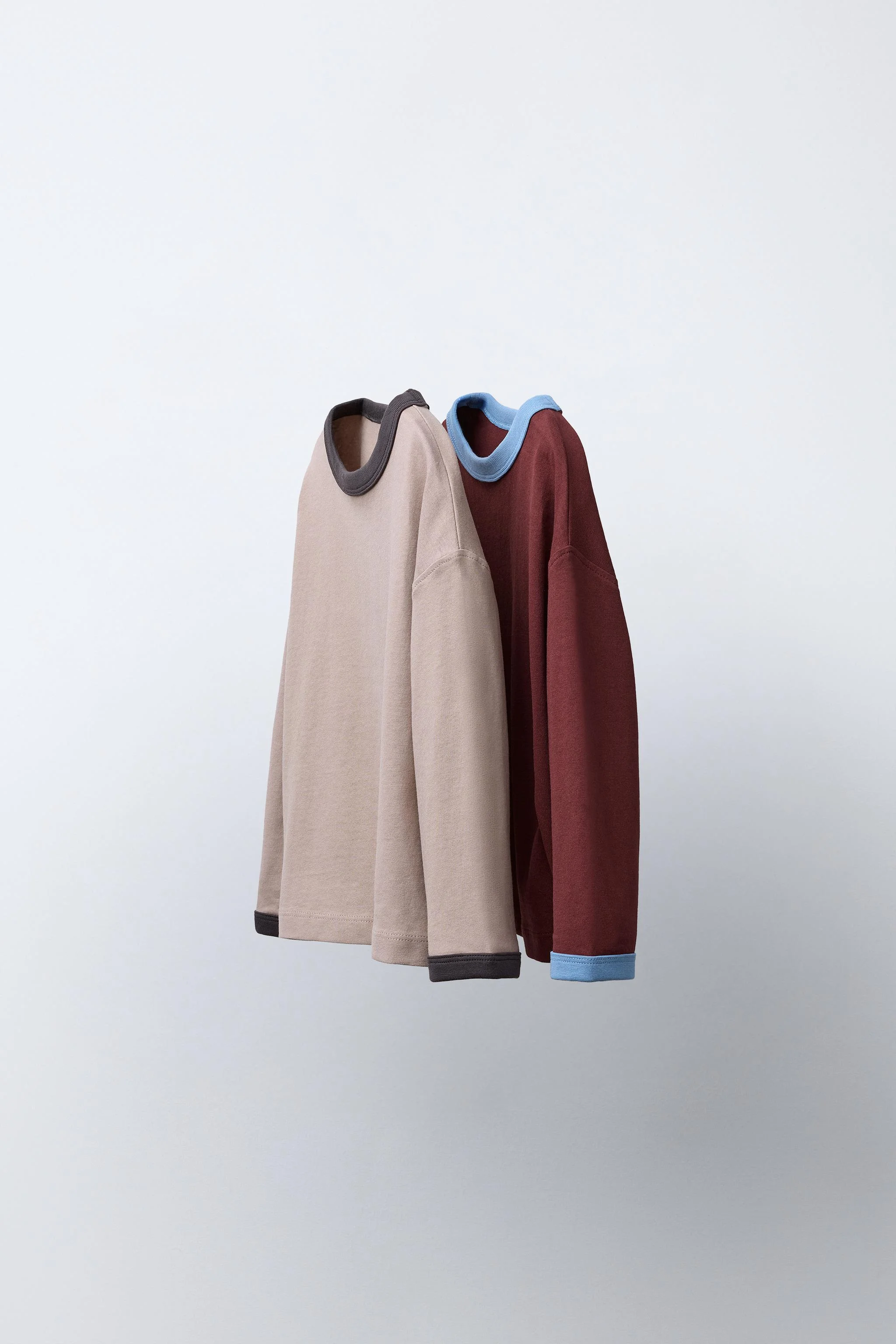 بسته دو عددی تیشرت ساده با تزیینات متضاد