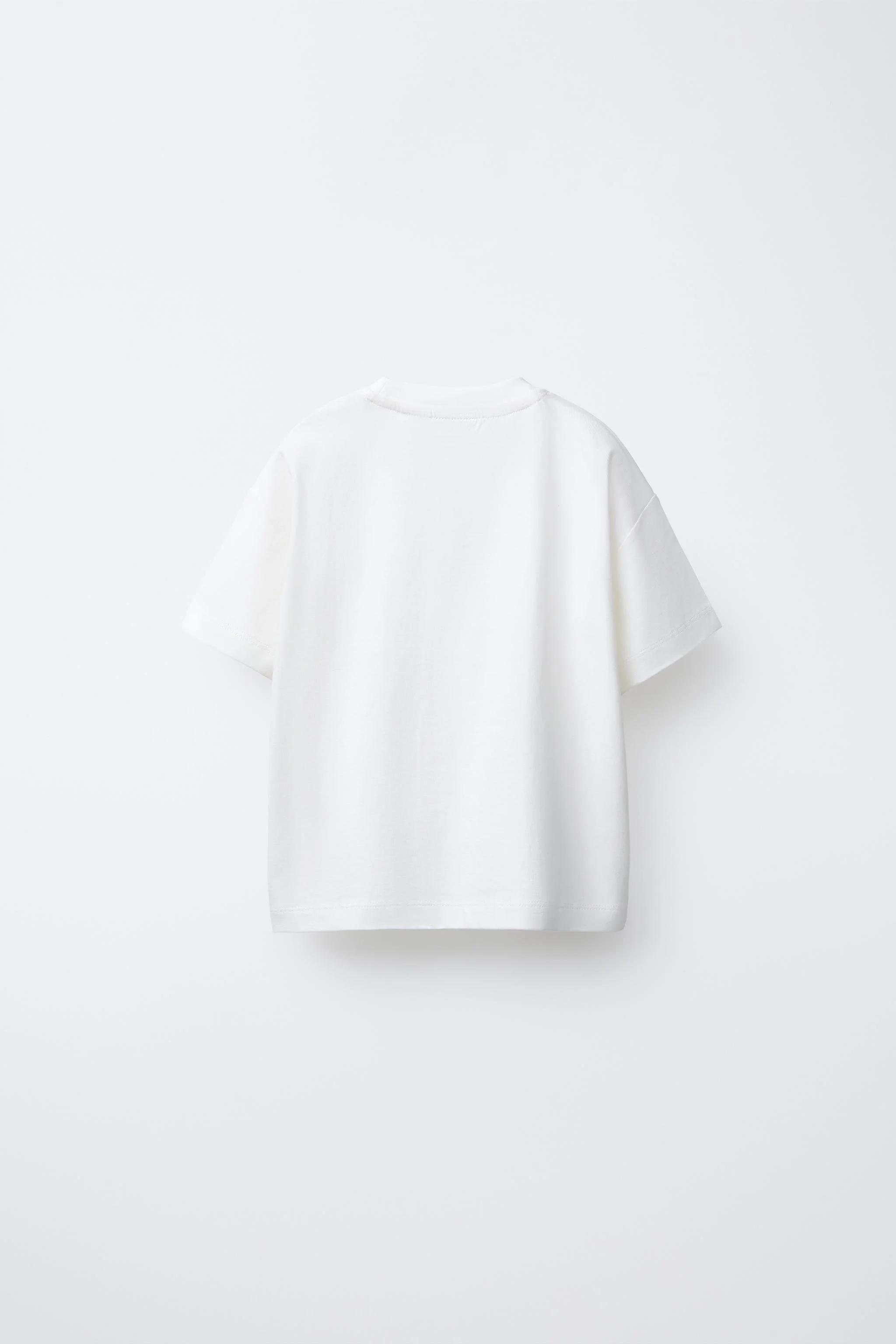 تی شرت گلدوزی شده تی شرت گلدوزی شده