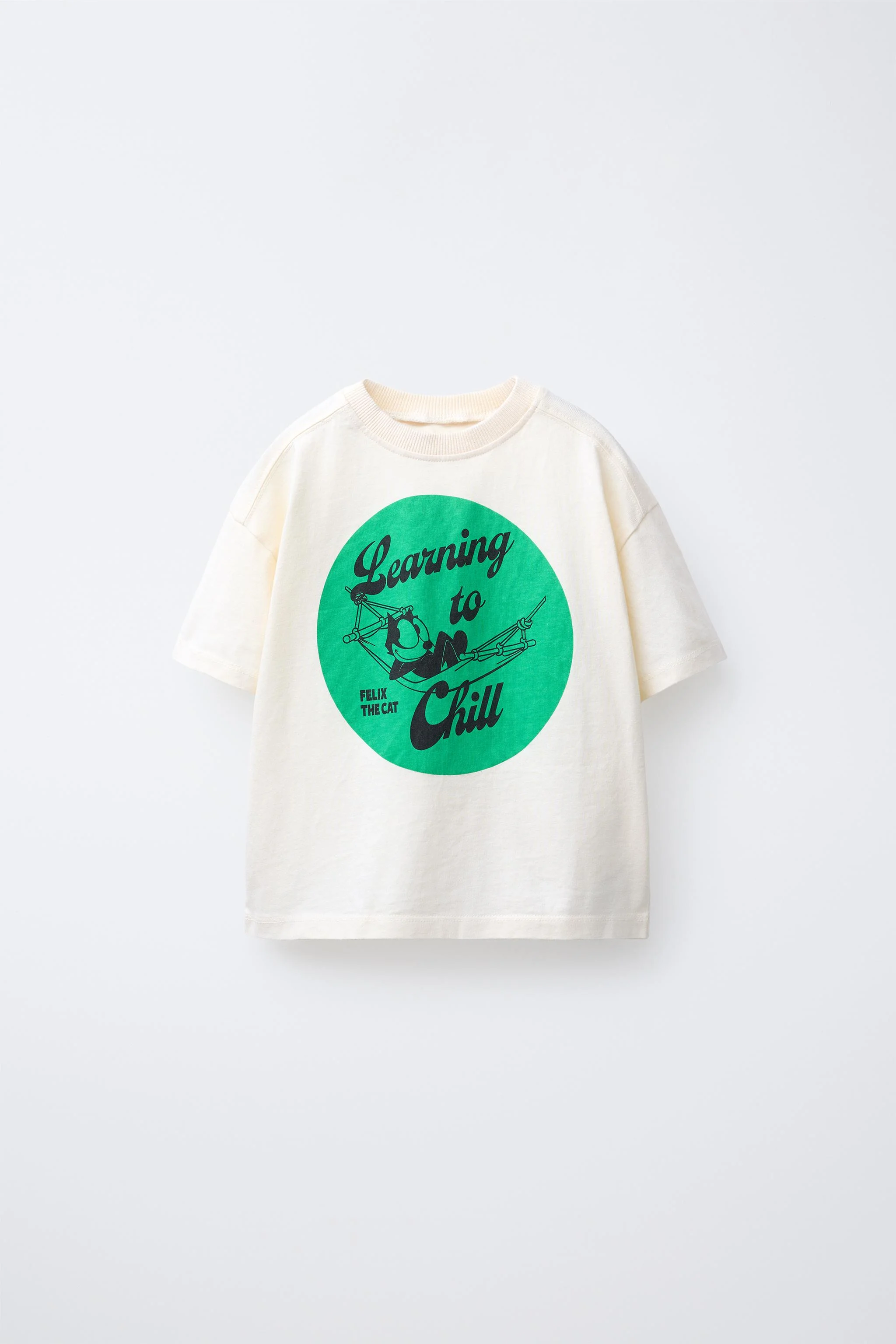 تی‌شرت با طرح چاپ شده گربه فلیکس