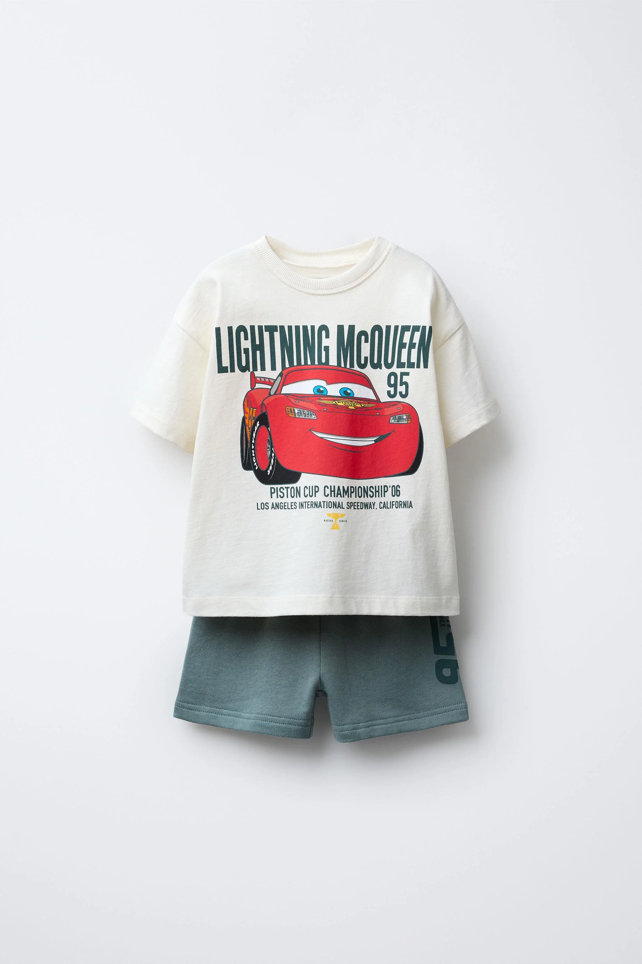 ست دو تکه طرح مککوئین دیزنی ست دو تکه طرح مککوئین دیزنی