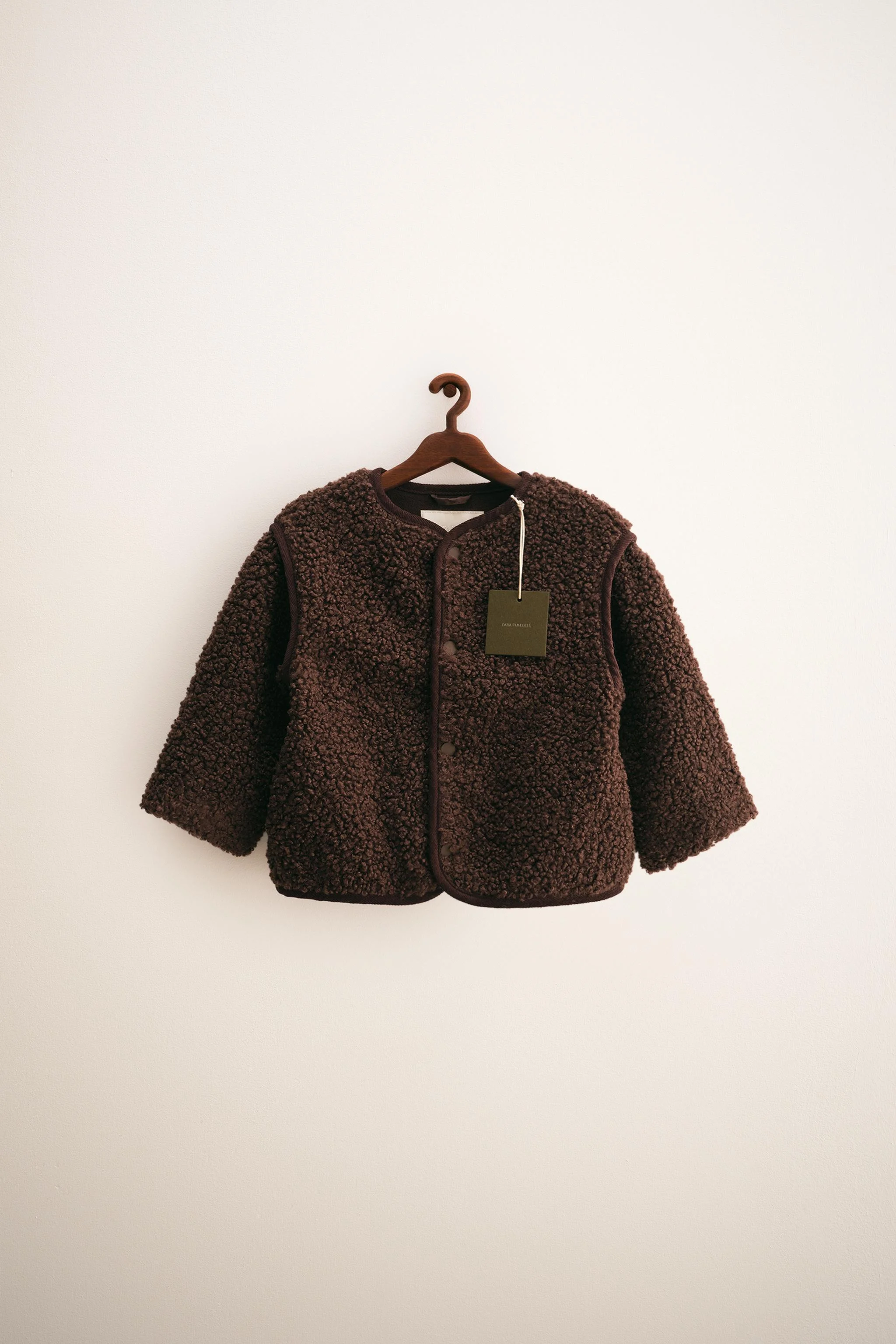 ZARA TIMELESS - ژاکت طرح پوست بره مصنوعی