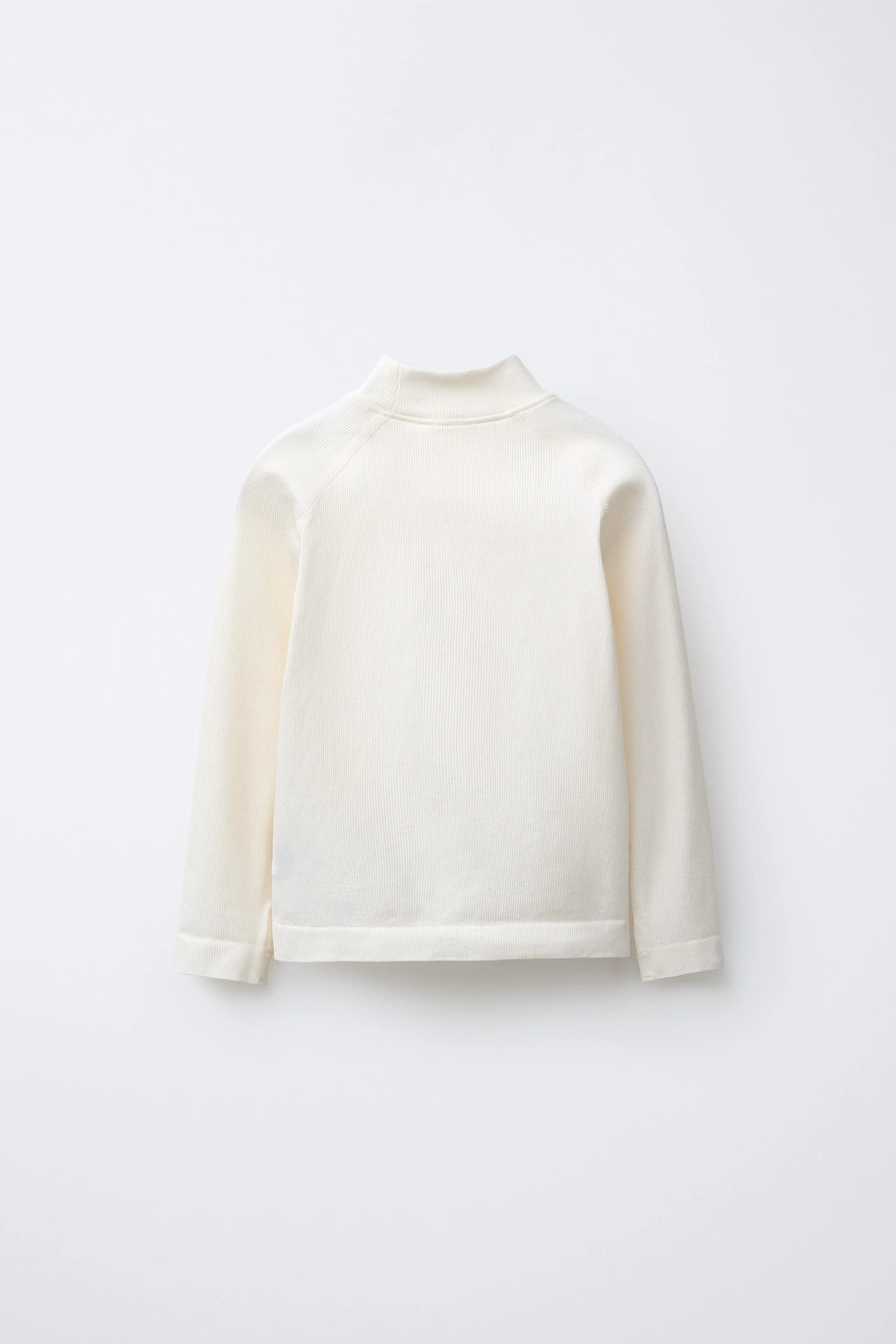 تی شرت کبریتی تنفسی با یقه ایستاده و آستین بلند