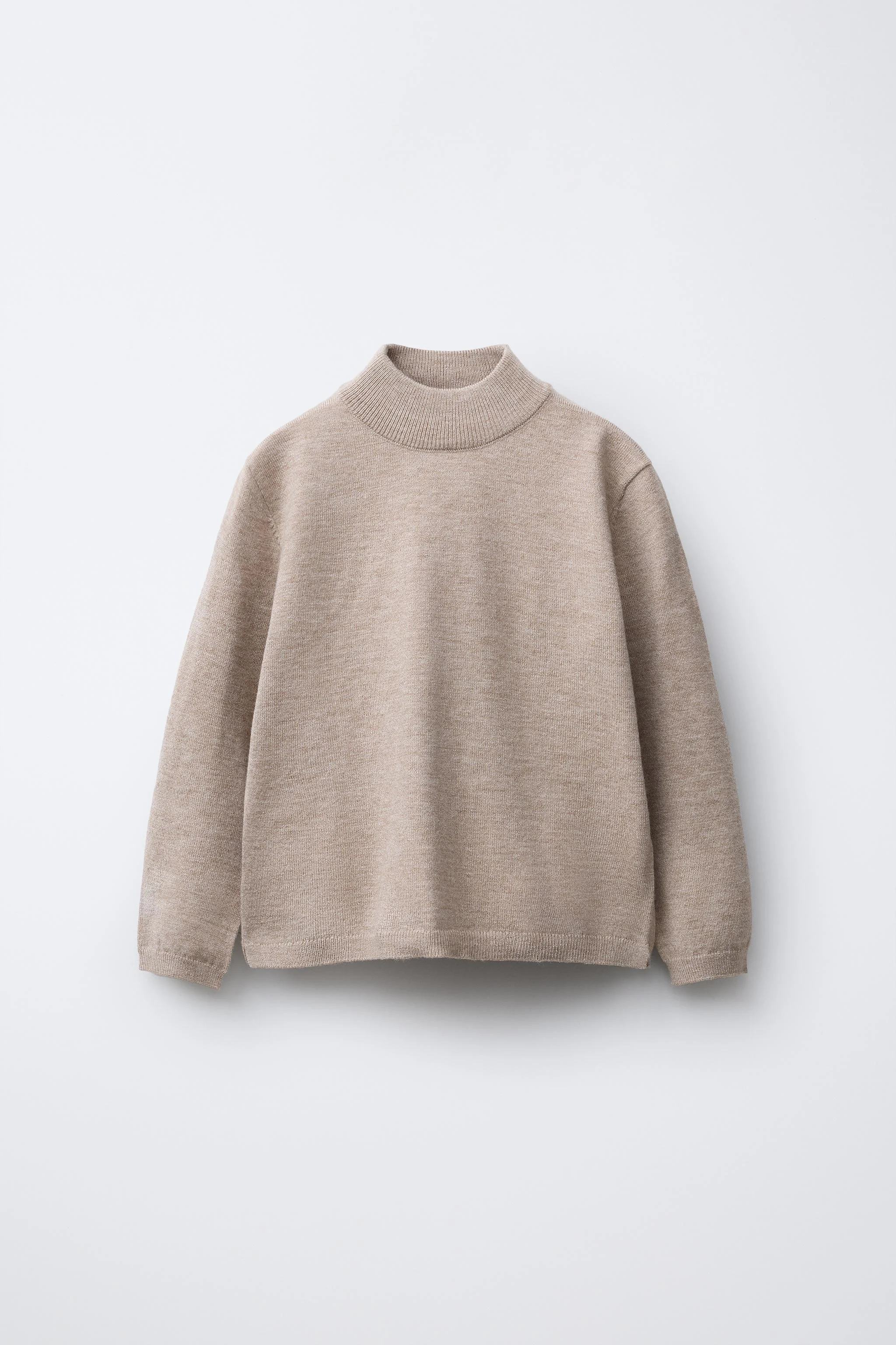 پلیور بافتنی یقه بلند