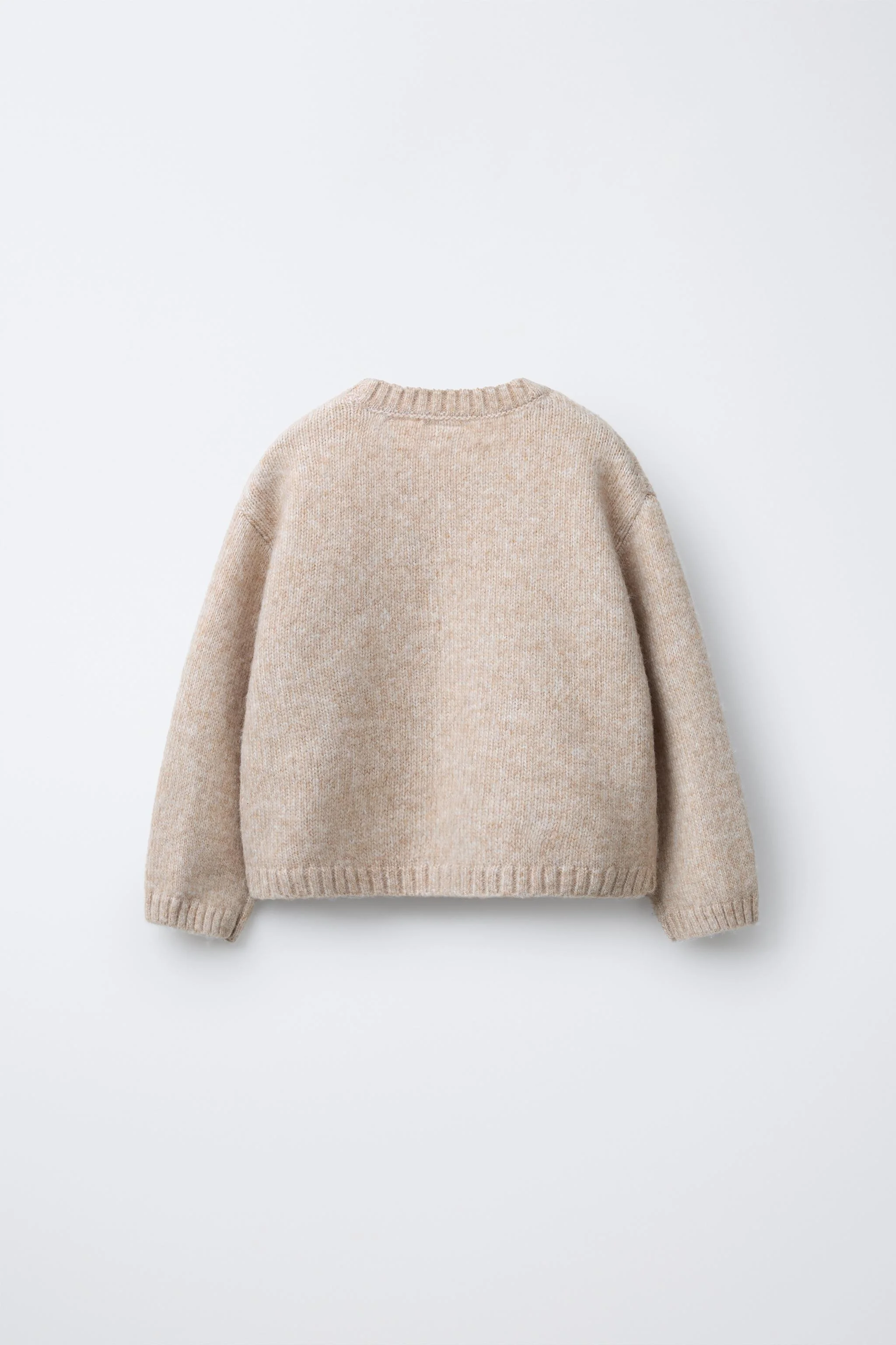 ژاکت بافتنی گلدوزی شده ژاکت بافتنی گلدوزی شده