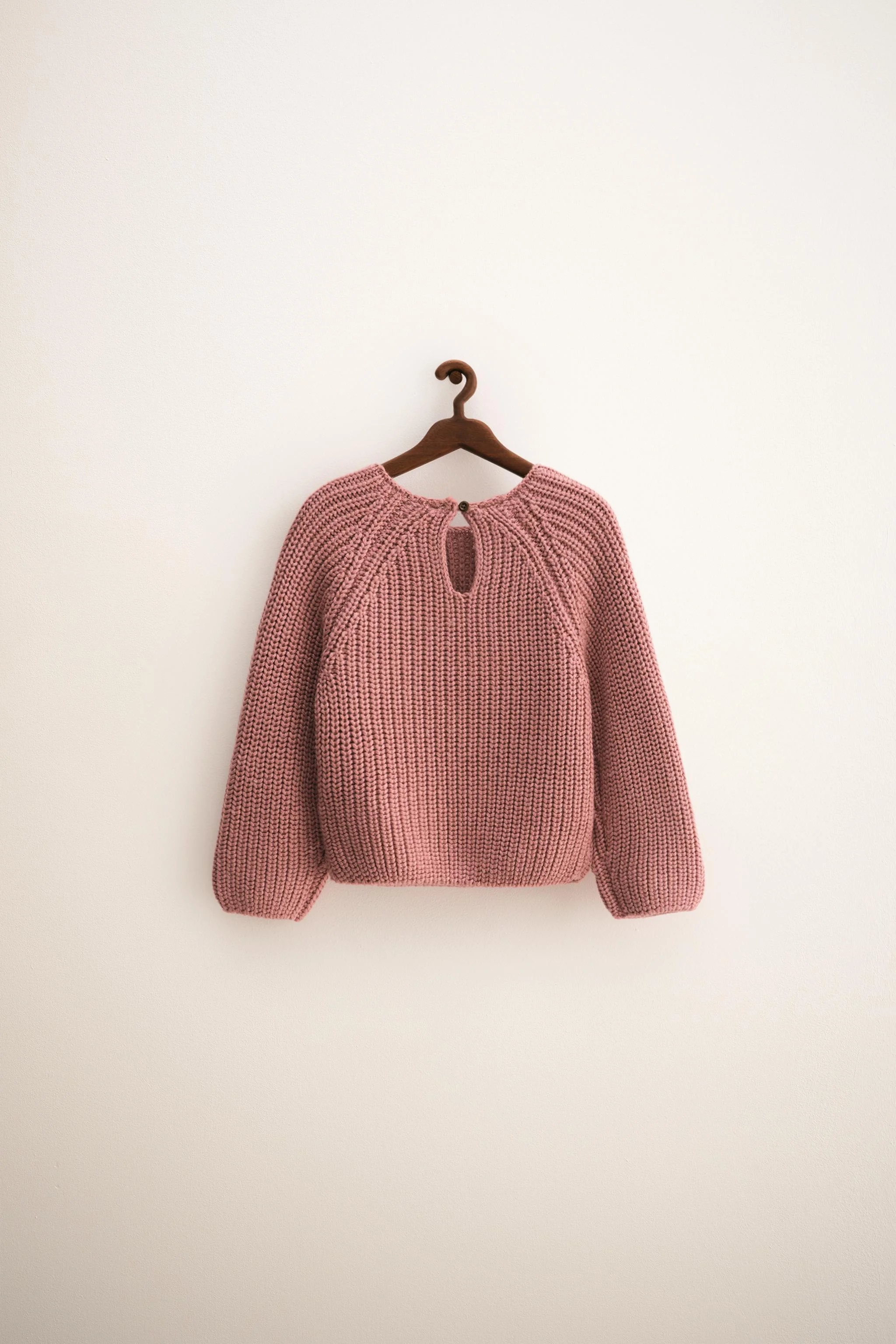 ZARA TIMELESS - پلیور بافتنی با گلدوزی طرح گل