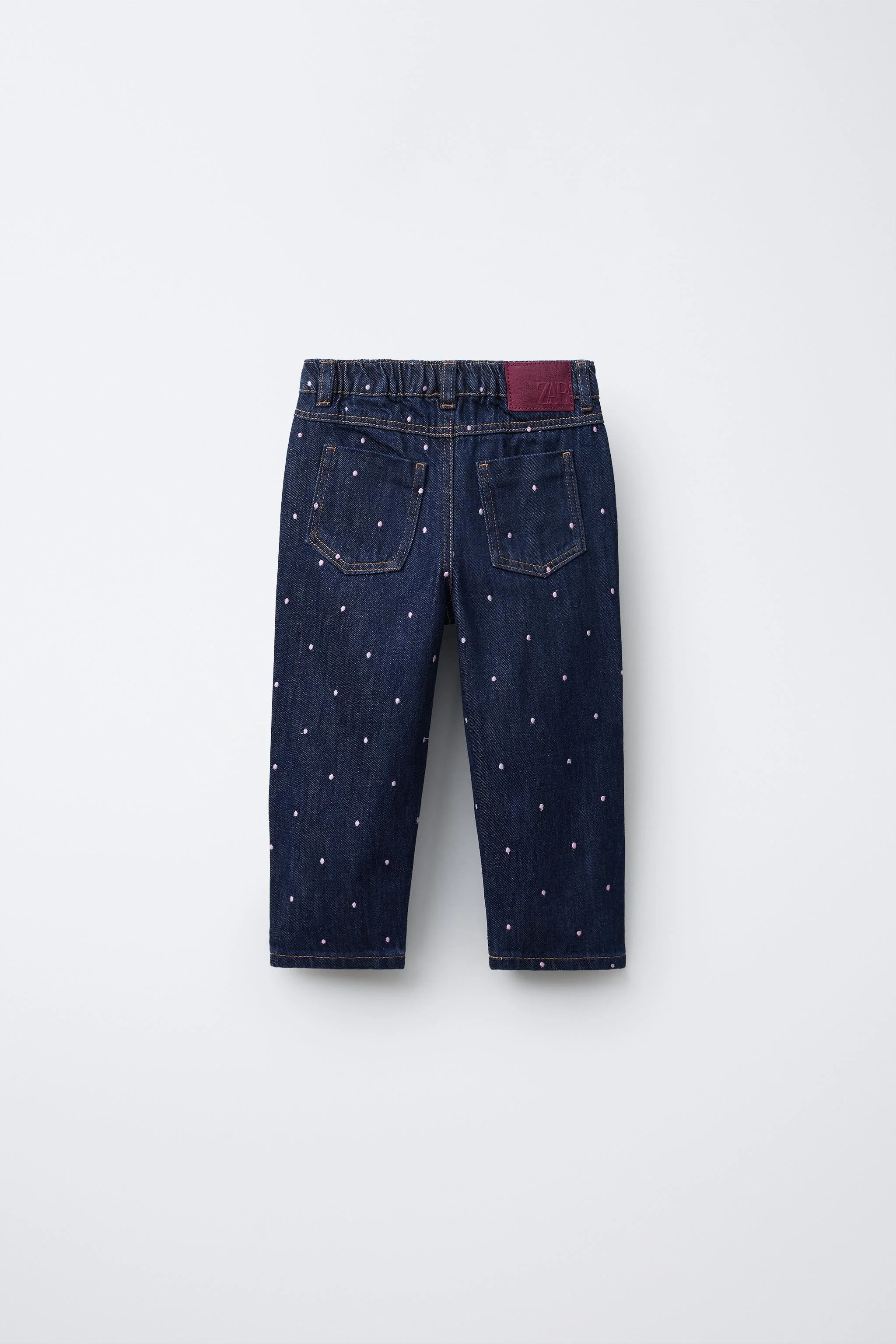 شلوار جین گلدوزی شده با فاق بلند شلوار جین گلدوزی شده با فاق بلند