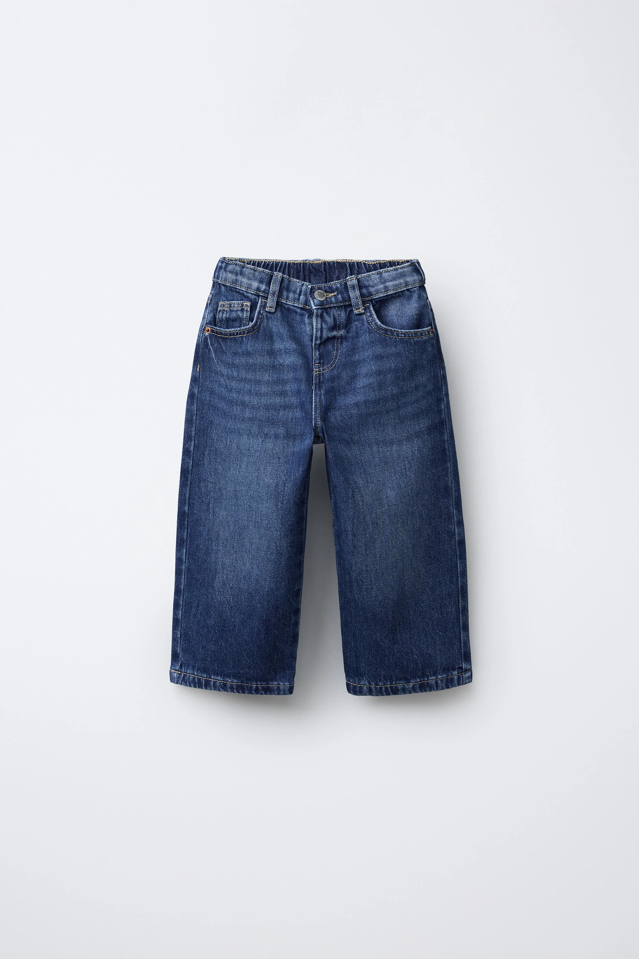 شلوار جین پا گشاد با تکه دوزی طرح ستاره حیوانات شلوار جین پا گشاد با تکه دوزی طرح ستاره حیوانات