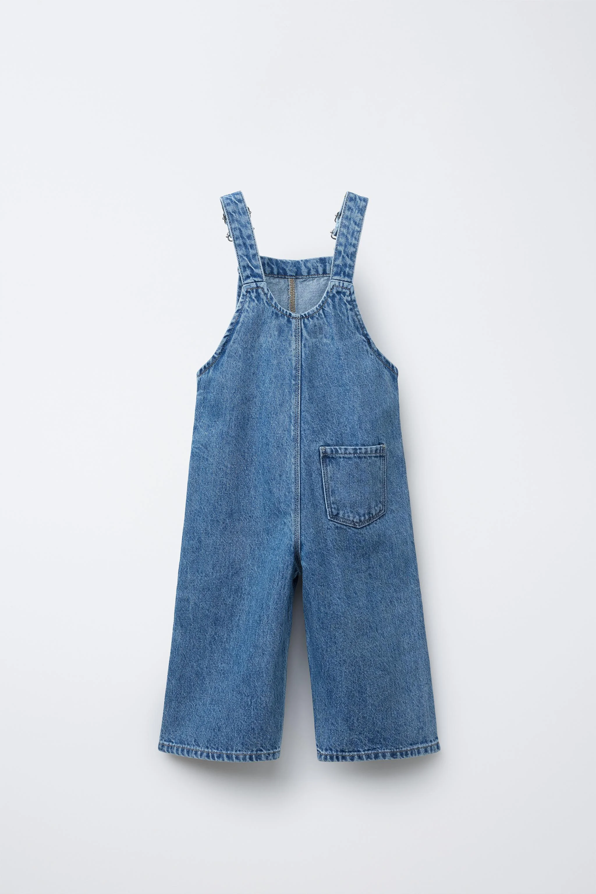 بیلرسوت جین گلدوزی شده با طرح موجی و گلدار بیلرسوت جین گلدوزی شده با طرح موجی و گلدار