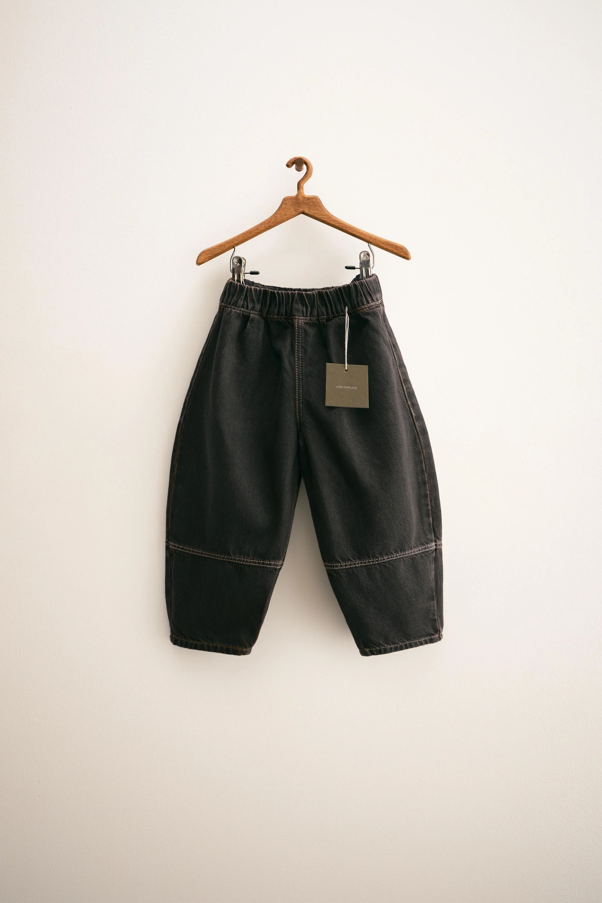 شلوار جین مدل بادکنکی ZARA TIMELESS