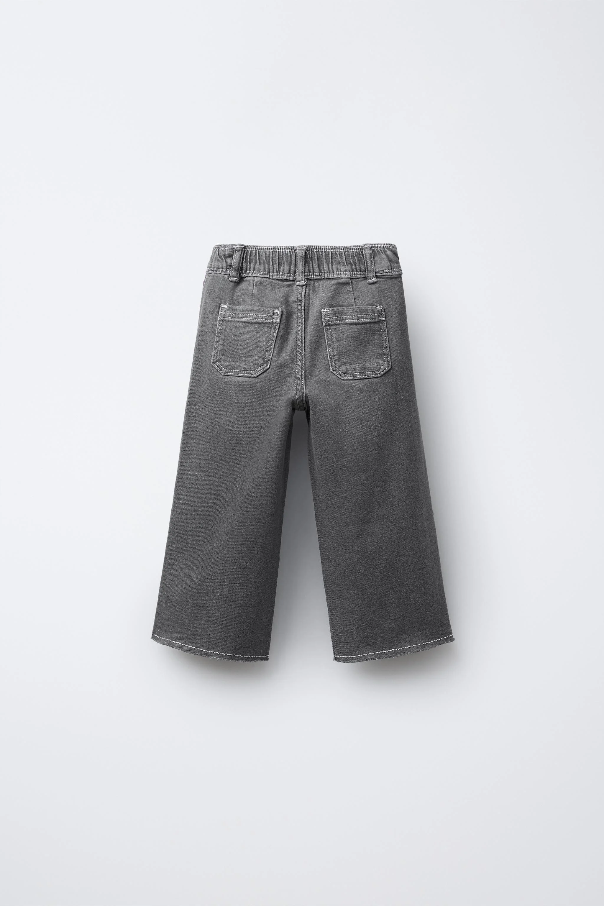 شلوار جین مدل ملوان با گلدوزی گل شلوار جین مدل ملوان با گلدوزی گل