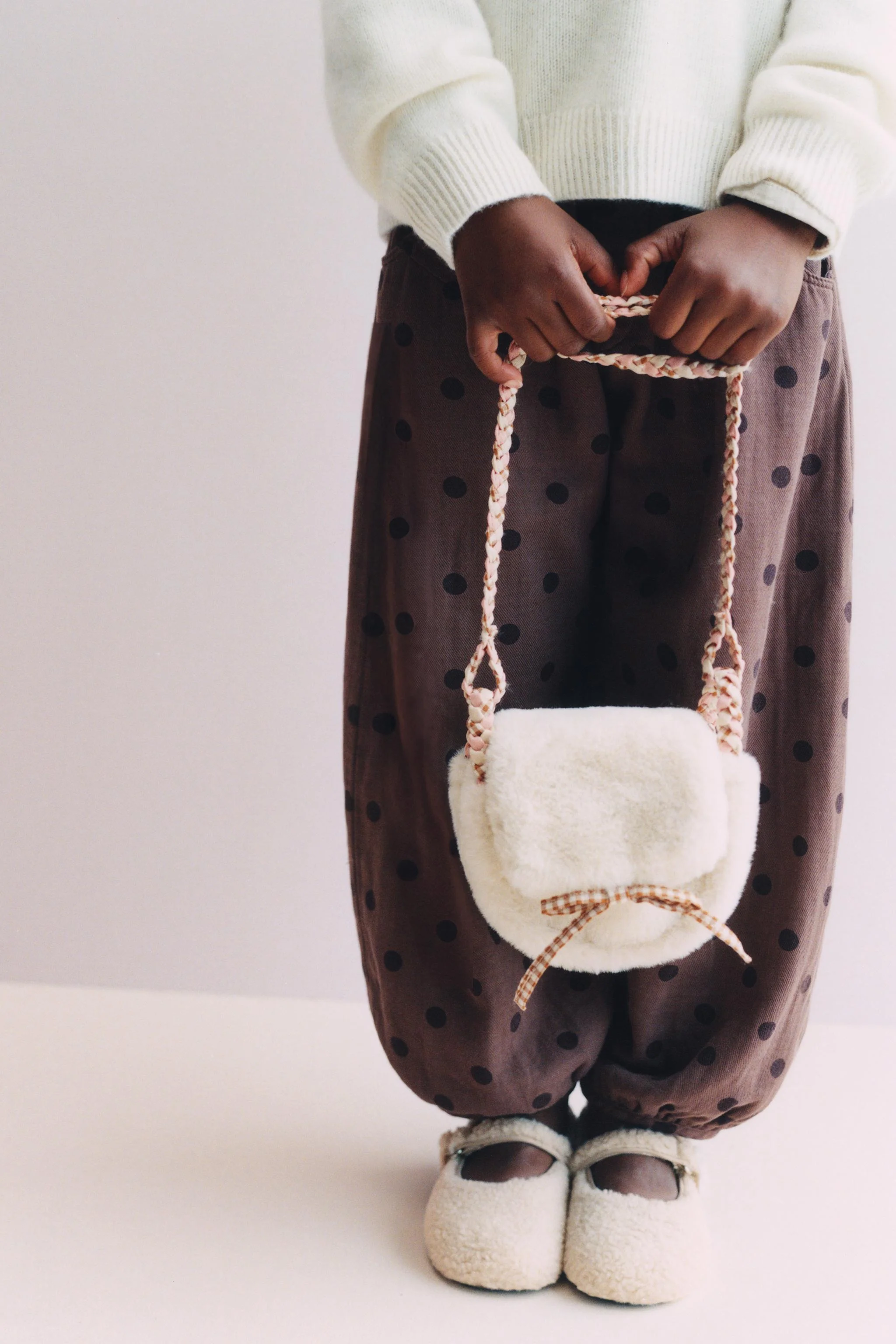 کفش باله تخت با روکش چرم مصنوعی کفش باله تخت با روکش چرم مصنوعی