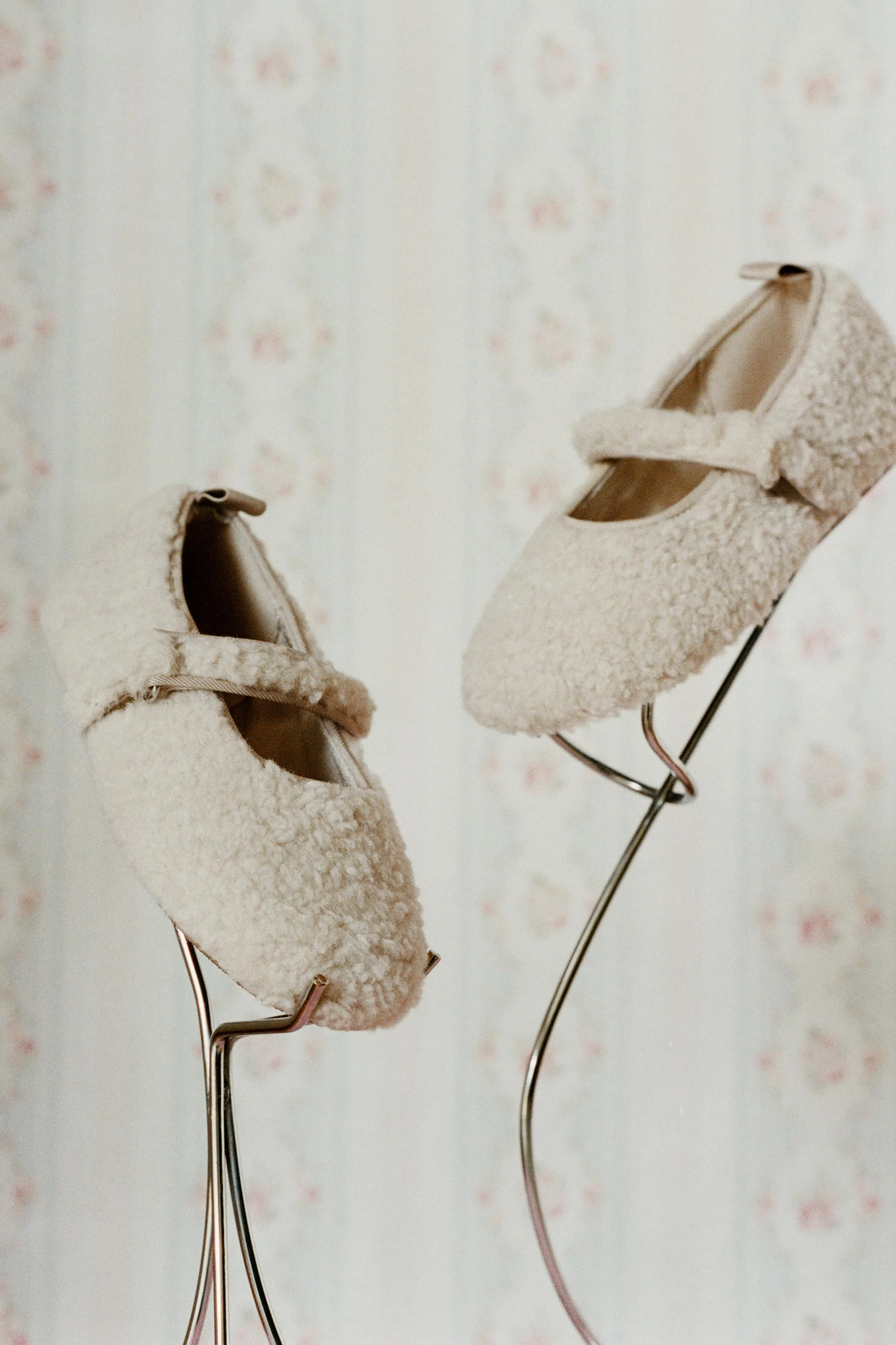 کفش باله تخت با روکش چرم مصنوعی کفش باله تخت با روکش چرم مصنوعی