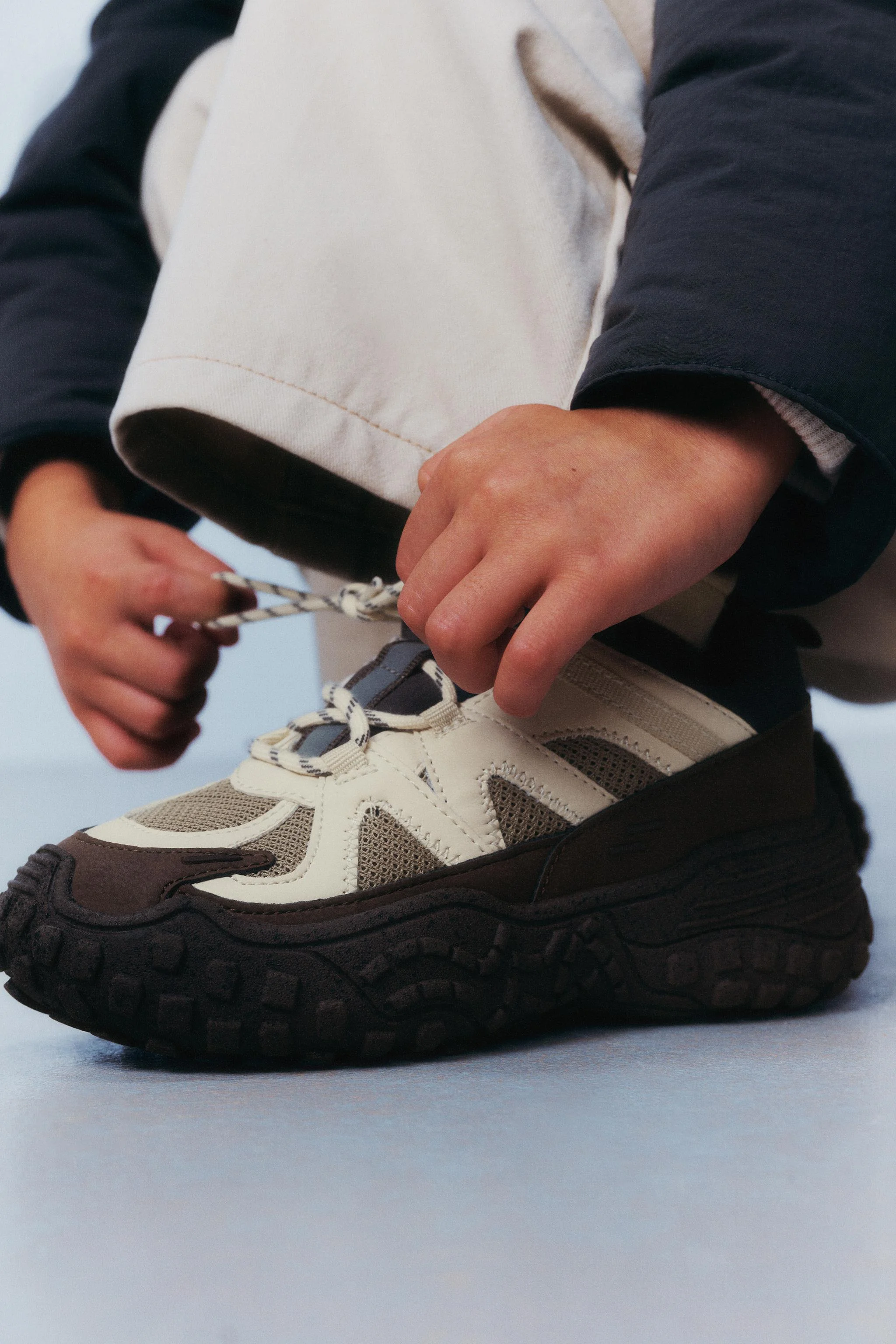 کفش های ورزشی کوهستانی