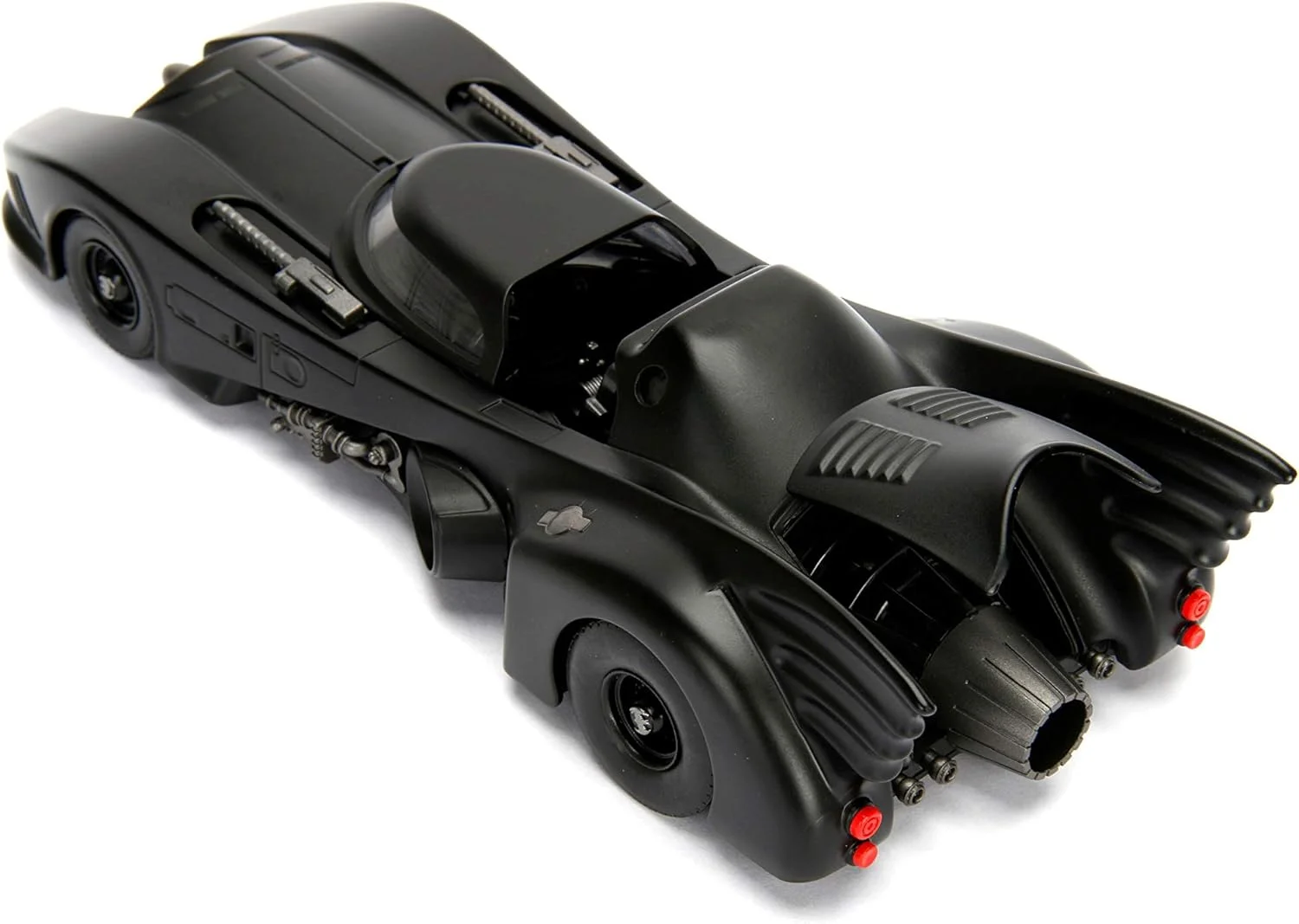 مدل ماشین بتمن 1989 به همراه فیگور بتمن دایکست، مقیاس 1/24، ساخت شرکت Jada