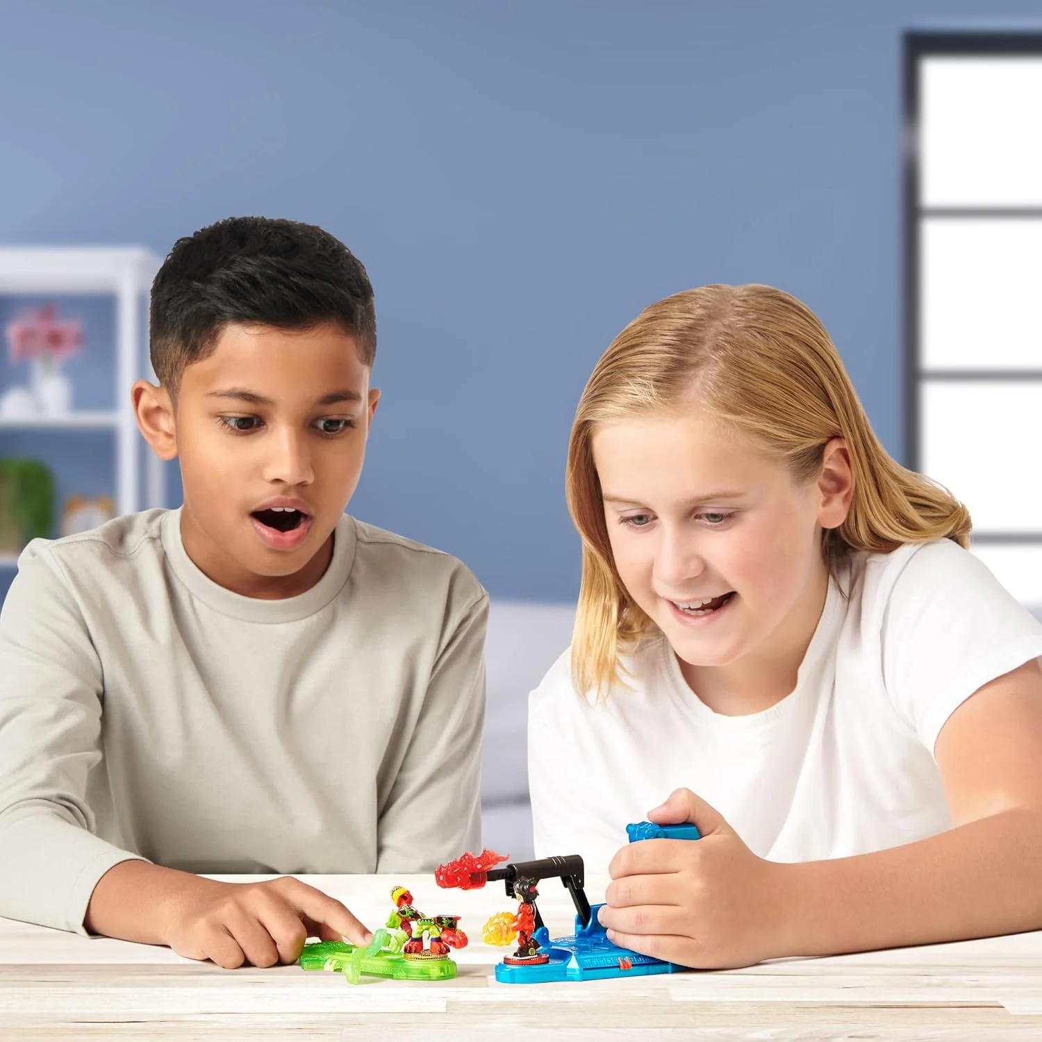 کنترلر ضربه مگا Powerstorm Akedo Legends با عملکرد پانچ المنتال | اکشن فیگور Turbo Chux | انحصاری آمازون کنترلر ضربه مگا Powerstorm Akedo Legends با عملکرد پانچ المنتال | اکشن فیگور Turbo Chux | انحصاری آمازون