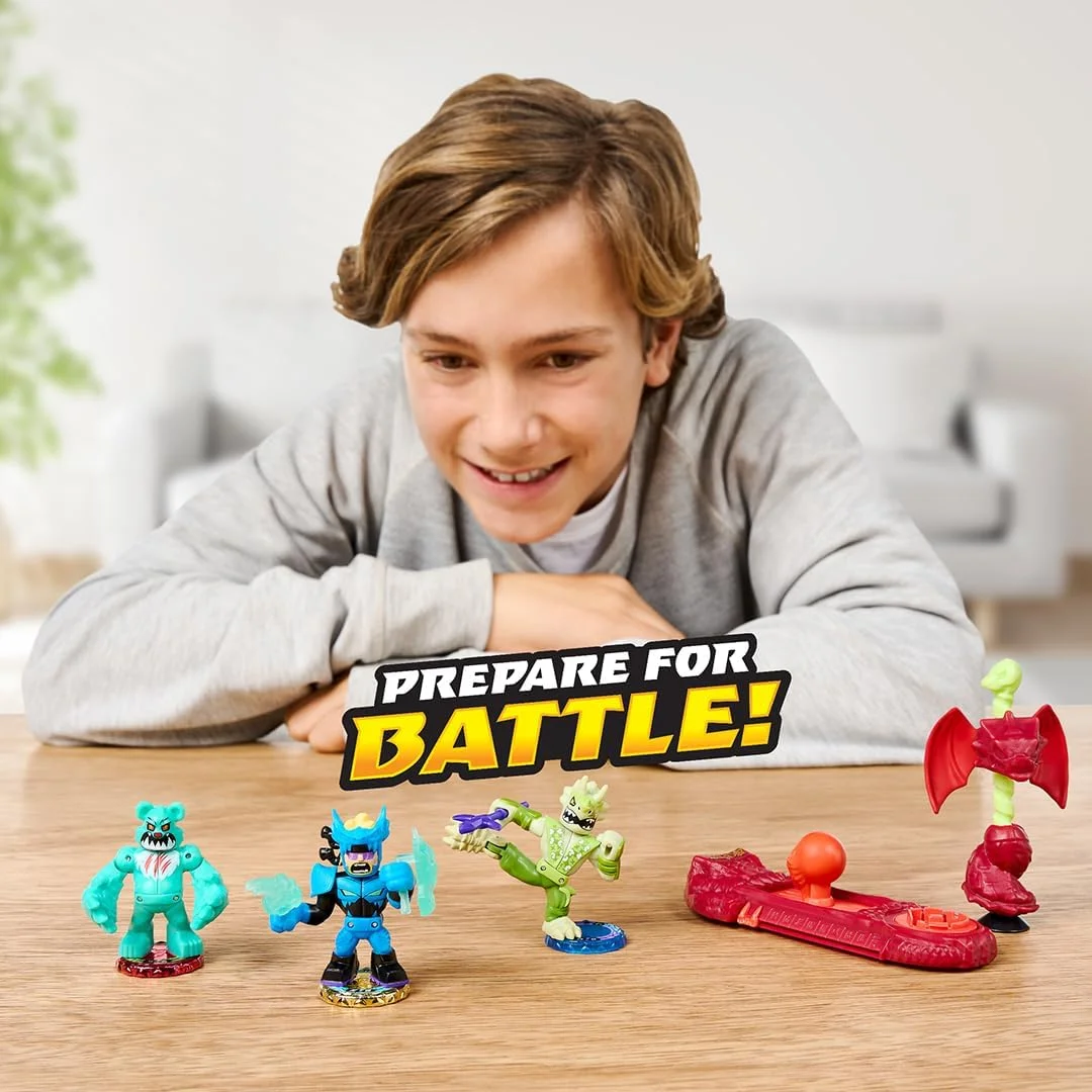 مجموعه شروع نبرد افسانه ای آکدو | 3 مبارز | 1 مبارز افسانه ای، 1 مهاجم وحشی و 1 مبارز فوق العاده کمیاب | به همراه قطعه تمرینی و دسته بازی جوی استیک اختصاصی