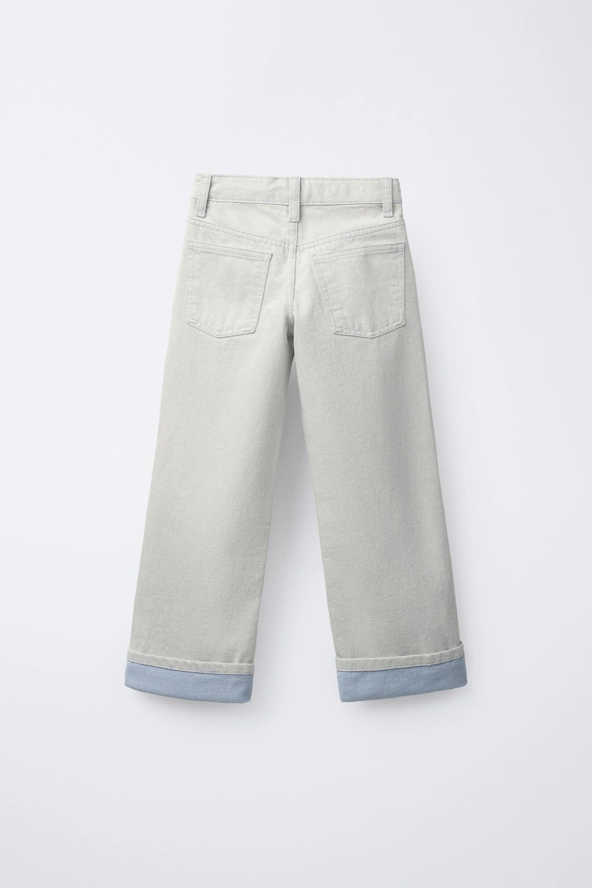 شلوار جین راسته با لبه های خاص