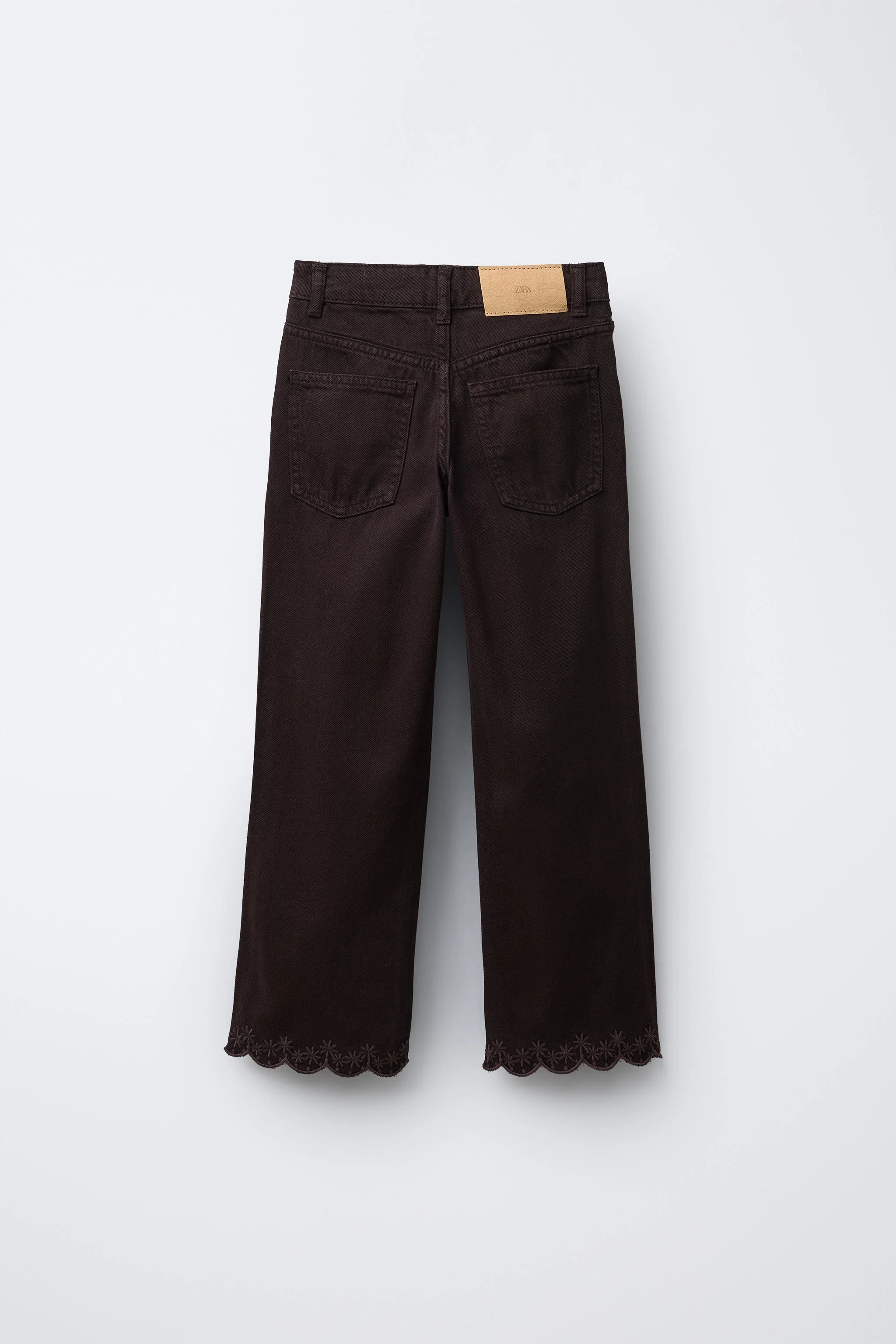 شلوار جین راسته با گلدوزی موجی